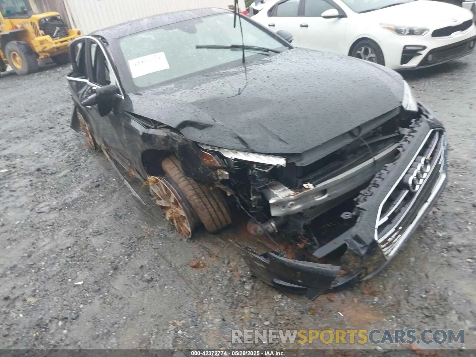 6 Photograph of a damaged car WAUBBAF47MA030208 AUDI A4 2021