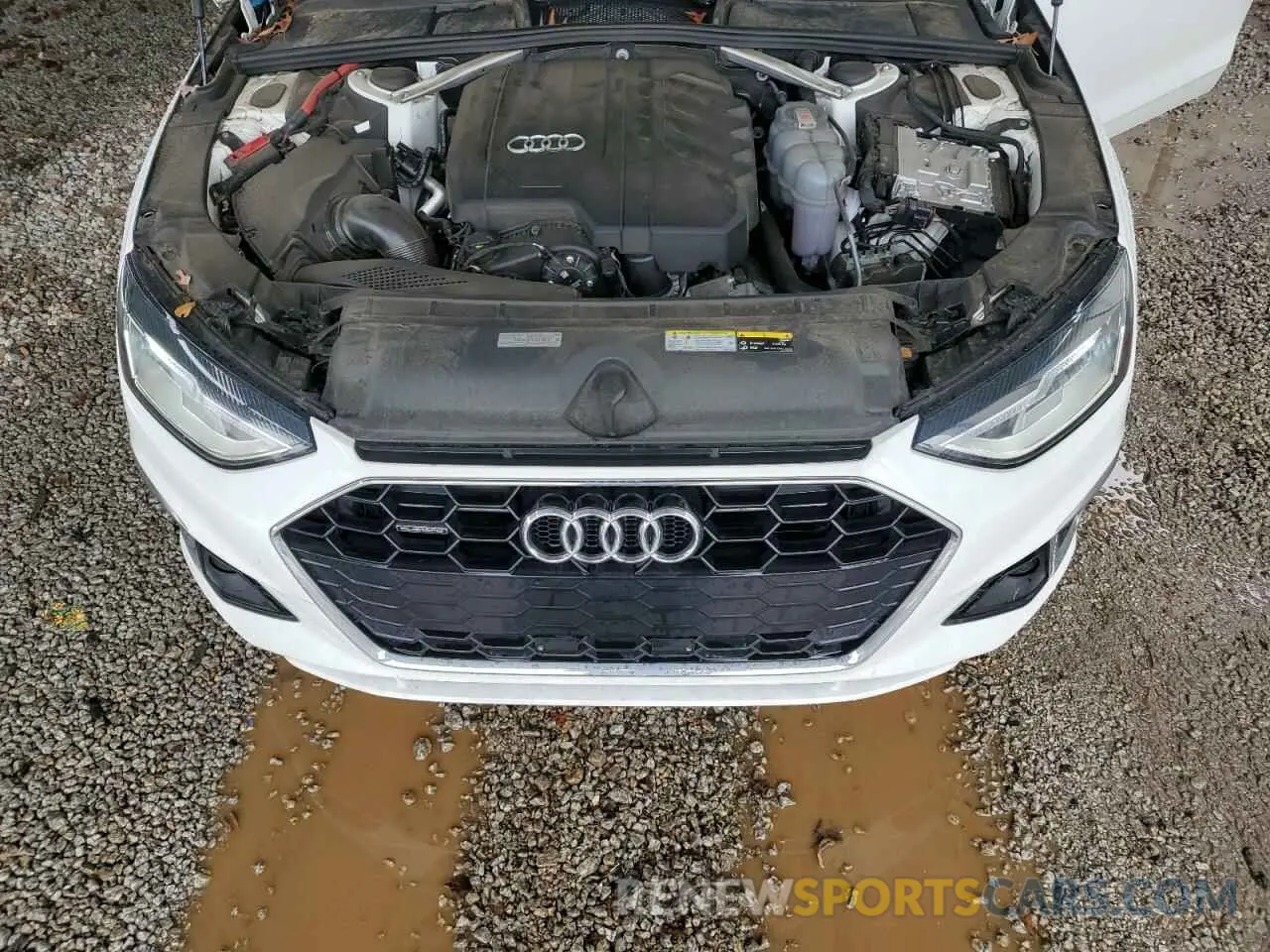 11 Фотография поврежденного автомобиля WAUDAAF41MA061966 AUDI A4 2021