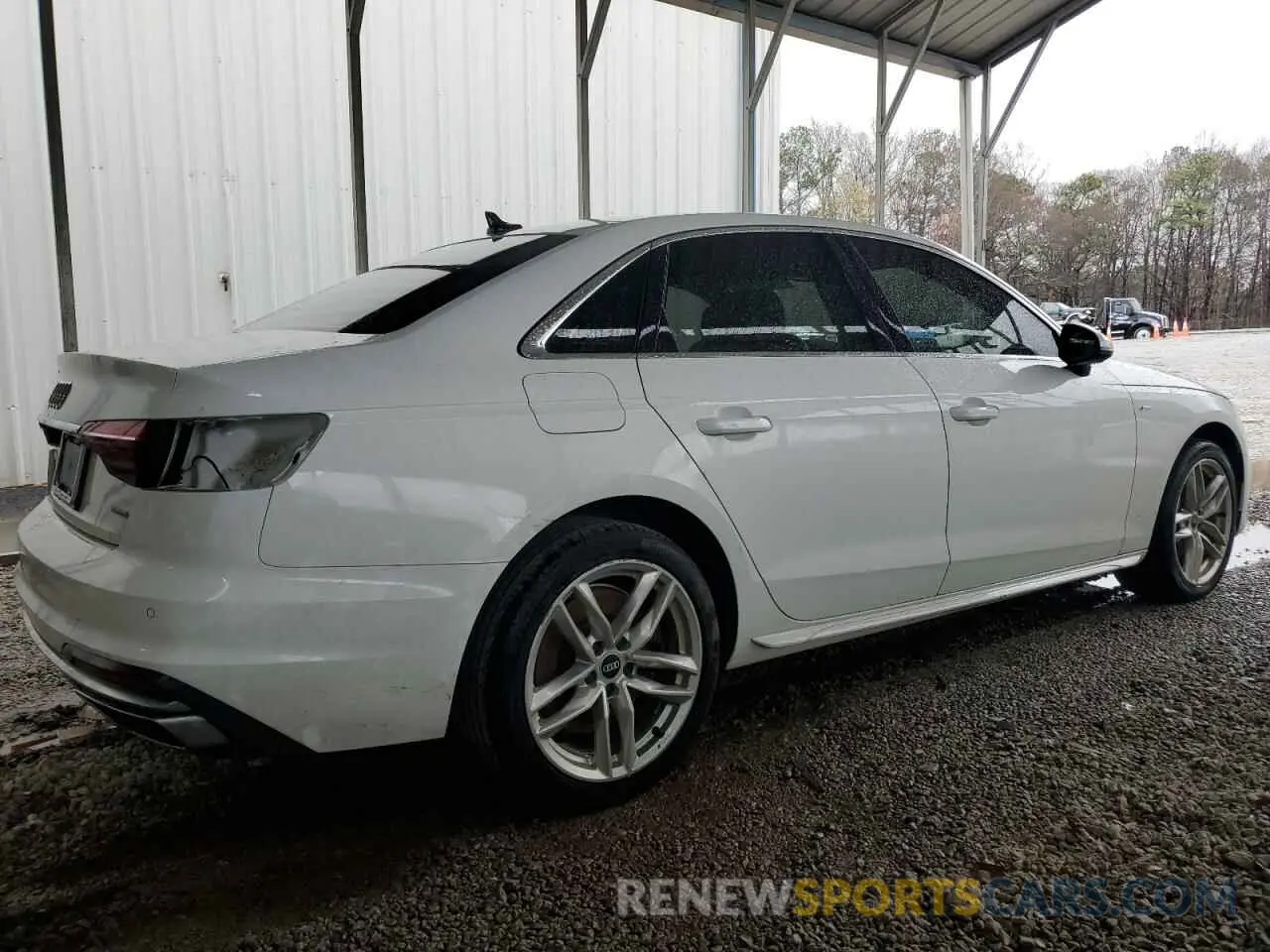 3 Фотография поврежденного автомобиля WAUDAAF41MA061966 AUDI A4 2021