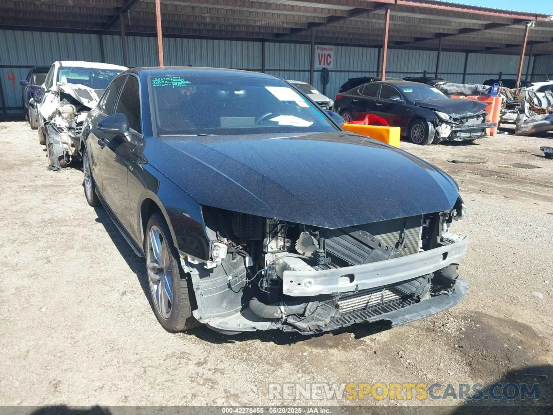 1 Фотография поврежденного автомобиля WAUEAAF40MA075183 AUDI A4 2021