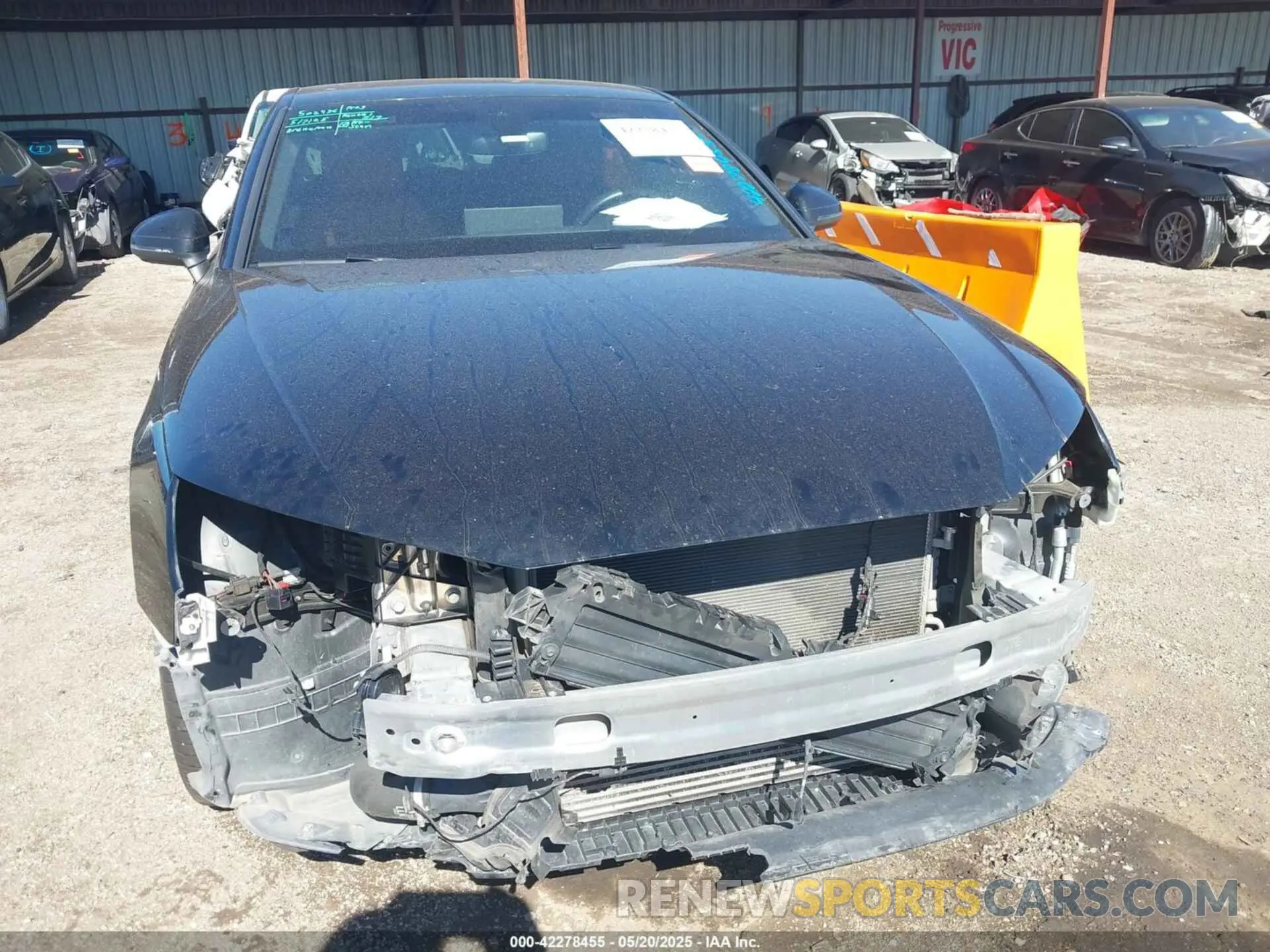 20 Фотография поврежденного автомобиля WAUEAAF40MA075183 AUDI A4 2021