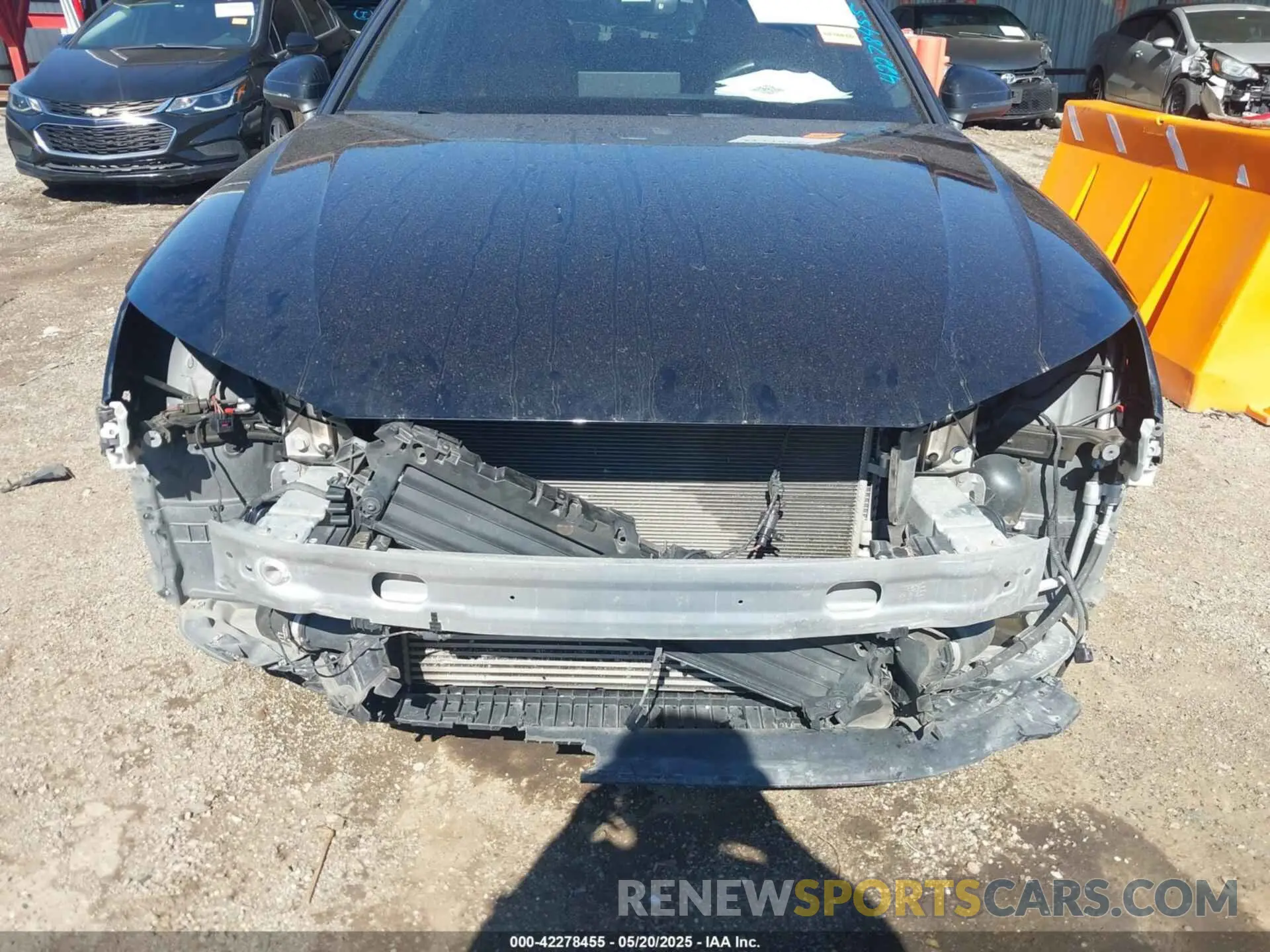 6 Фотография поврежденного автомобиля WAUEAAF40MA075183 AUDI A4 2021
