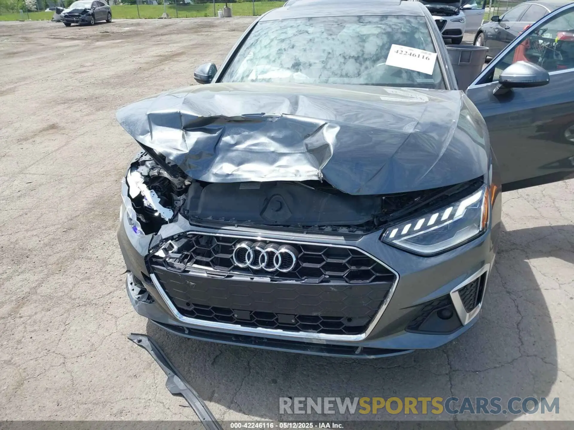 6 Photograph of a damaged car WAUEAAF41MA076634 AUDI A4 2021