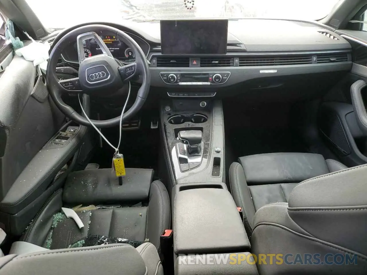 8 Photograph of a damaged car WAUEAAF42MA016796 AUDI A4 2021