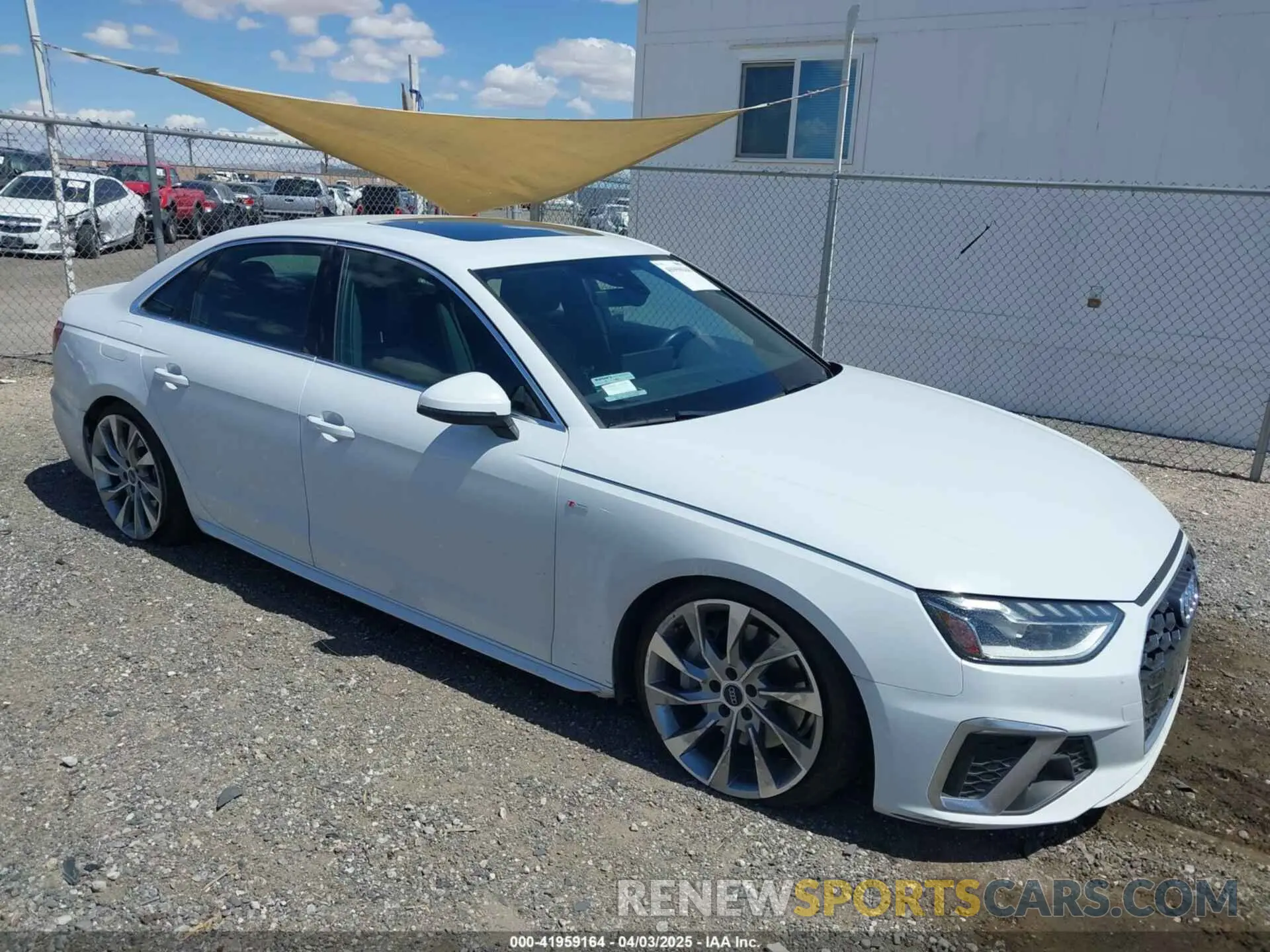 1 Фотография поврежденного автомобиля WAUEAAF44MN005744 AUDI A4 2021