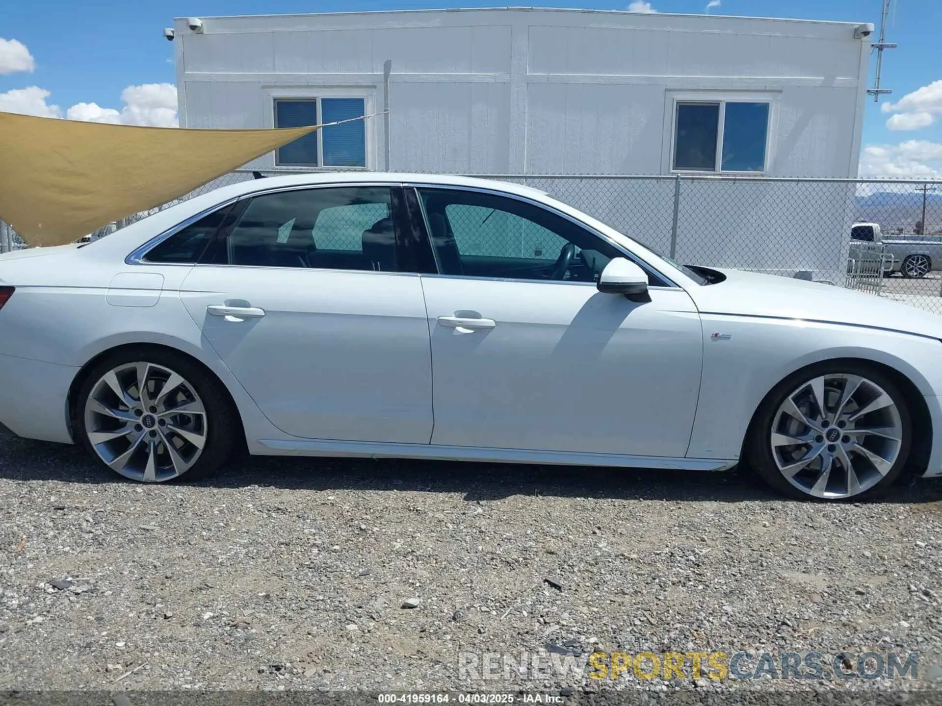 6 Фотография поврежденного автомобиля WAUEAAF44MN005744 AUDI A4 2021