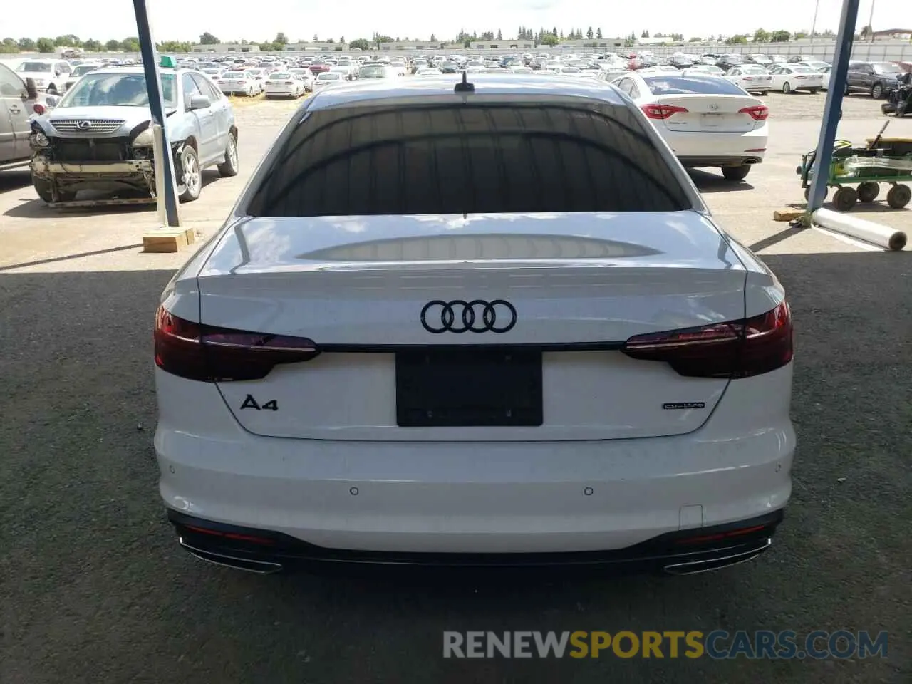 6 Фотография поврежденного автомобиля WAUEAAF47MA040978 AUDI A4 2021
