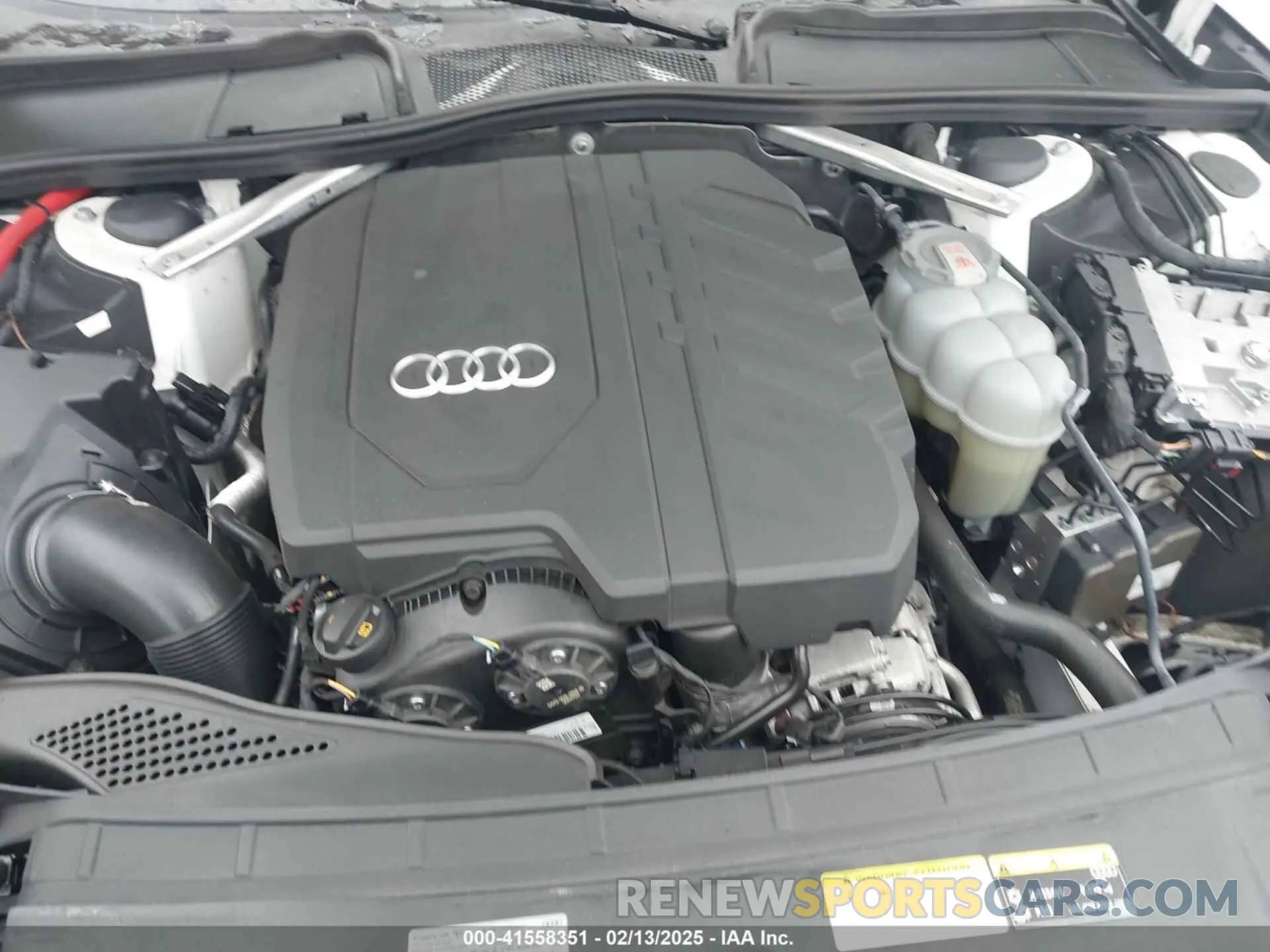 10 Фотография поврежденного автомобиля WAUEAAF48MA014602 AUDI A4 2021