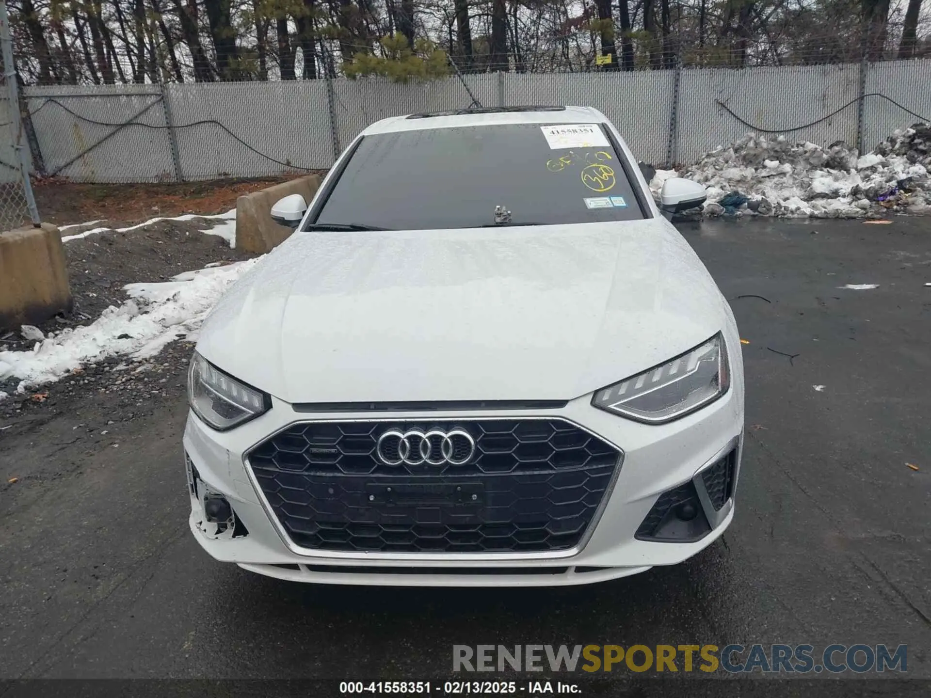 12 Фотография поврежденного автомобиля WAUEAAF48MA014602 AUDI A4 2021