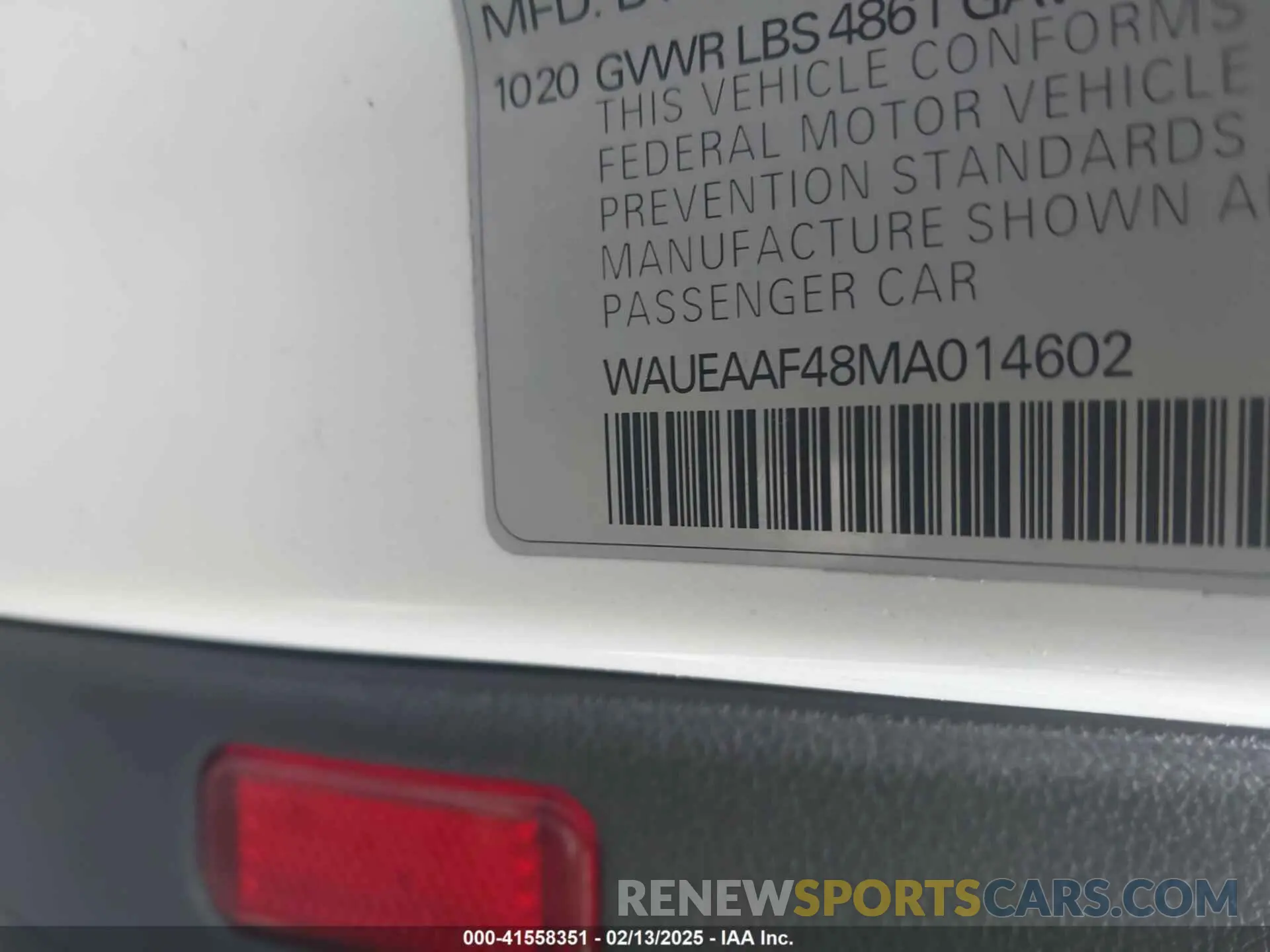 9 Фотография поврежденного автомобиля WAUEAAF48MA014602 AUDI A4 2021