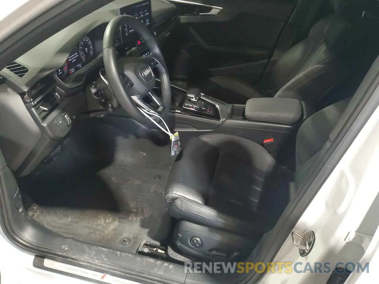 7 Photograph of a damaged car WAUEAAF49MA016195 AUDI A4 2021