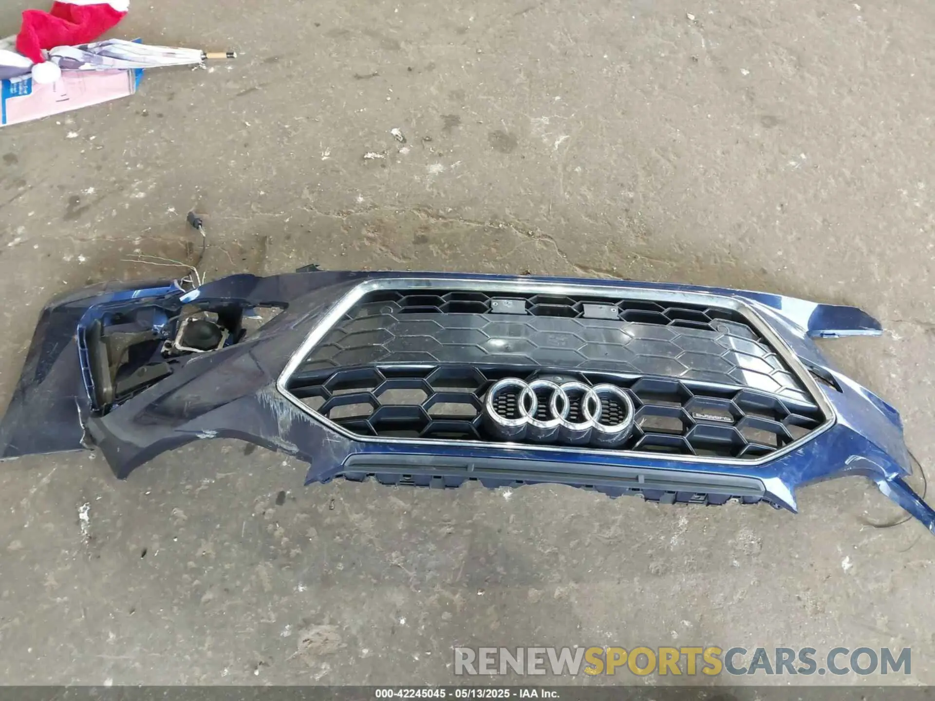 12 Фотография поврежденного автомобиля WAUEABF44MA086404 AUDI A4 2021