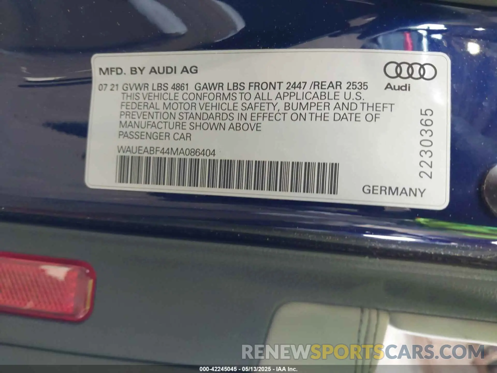 9 Фотография поврежденного автомобиля WAUEABF44MA086404 AUDI A4 2021
