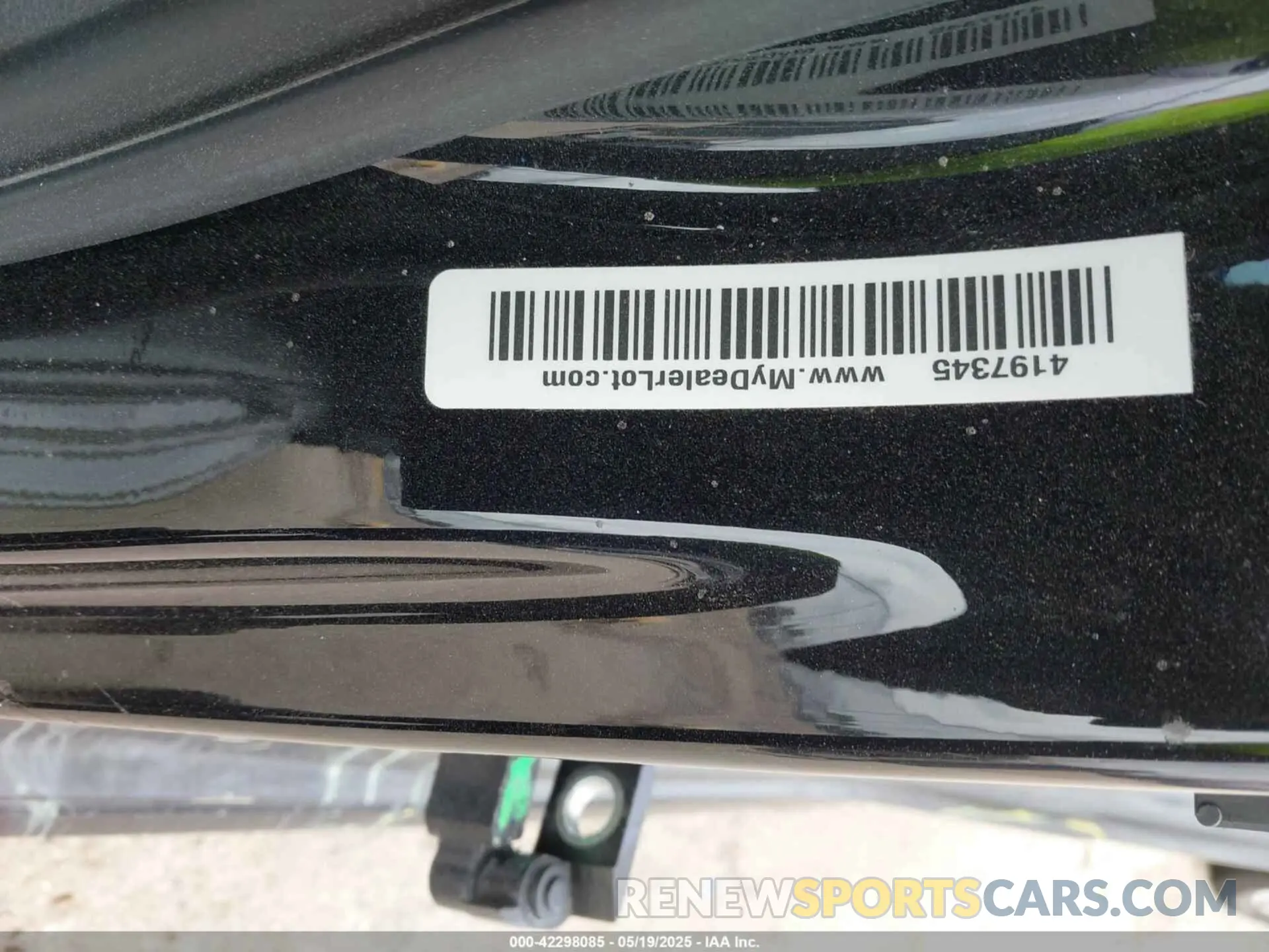 9 Photograph of a damaged car WAUABAF44NA018899 AUDI A4 2022