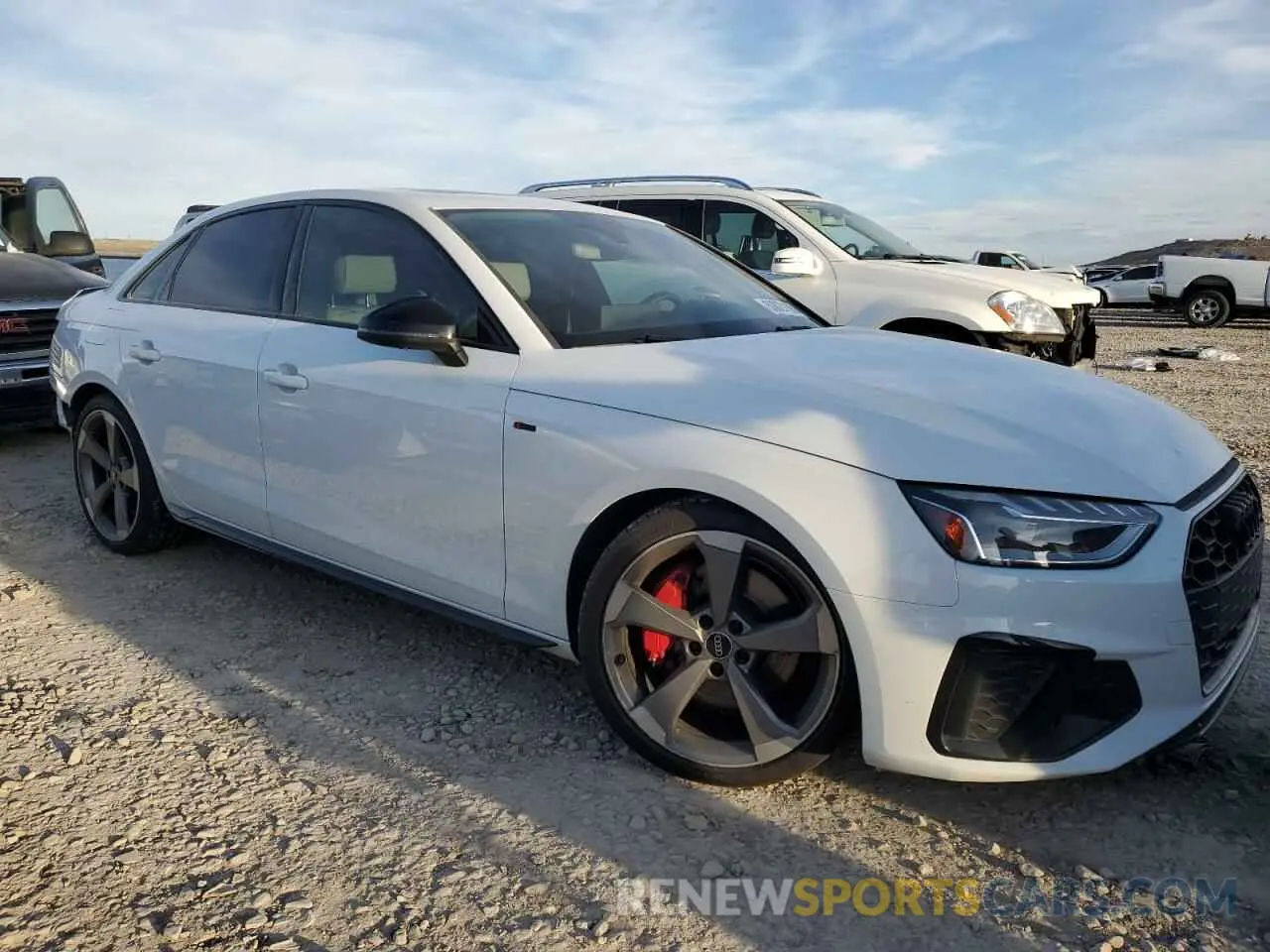 4 Фотография поврежденного автомобиля WAUEAAF40NN006410 AUDI A4 2022