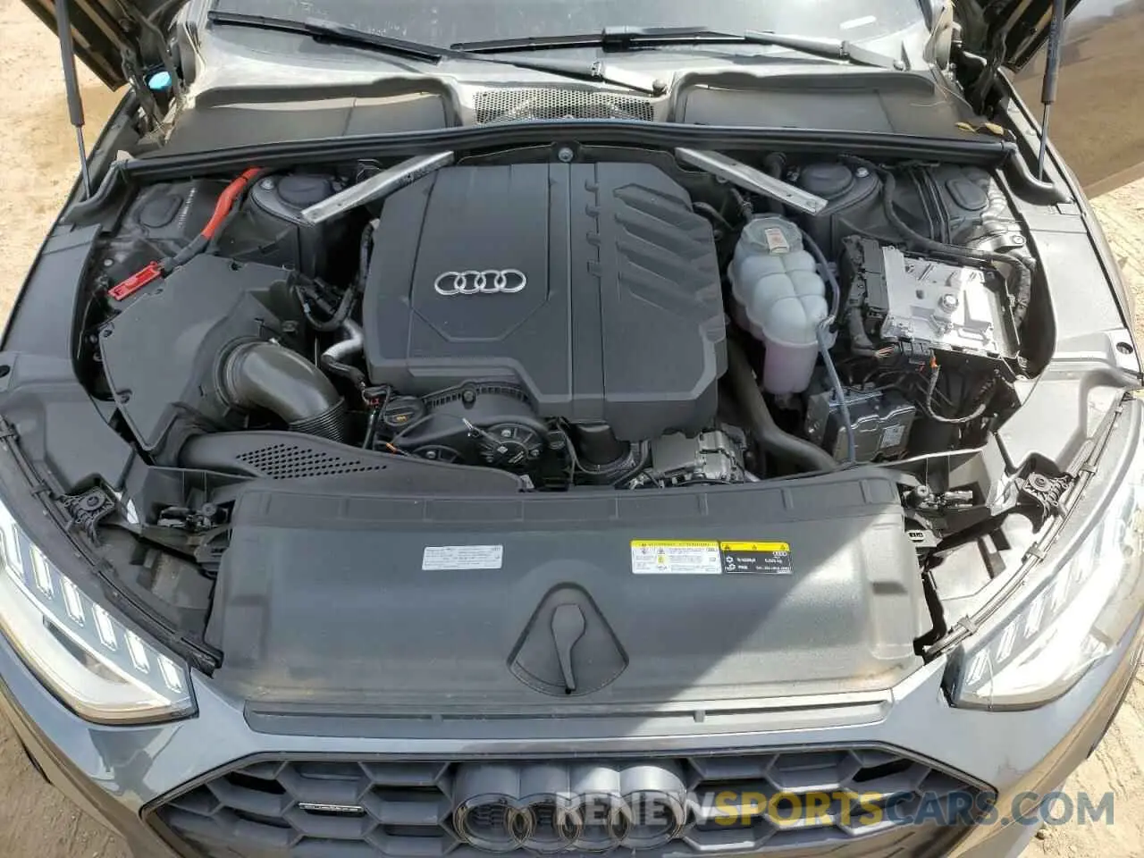 11 Фотография поврежденного автомобиля WAUEAAF40NN007136 AUDI A4 2022