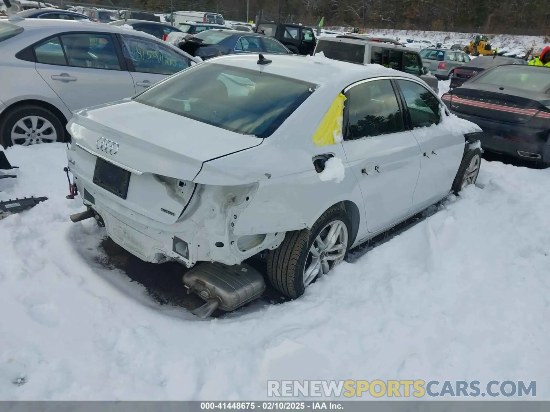 4 Фотография поврежденного автомобиля WAUEAAF40NN010683 AUDI A4 2022