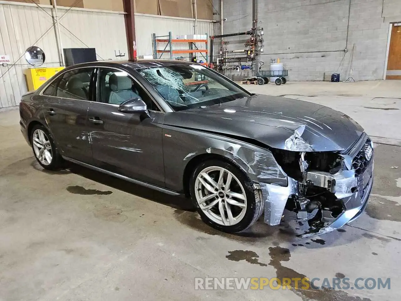 4 Фотография поврежденного автомобиля WAUEAAF40NN015284 AUDI A4 2022