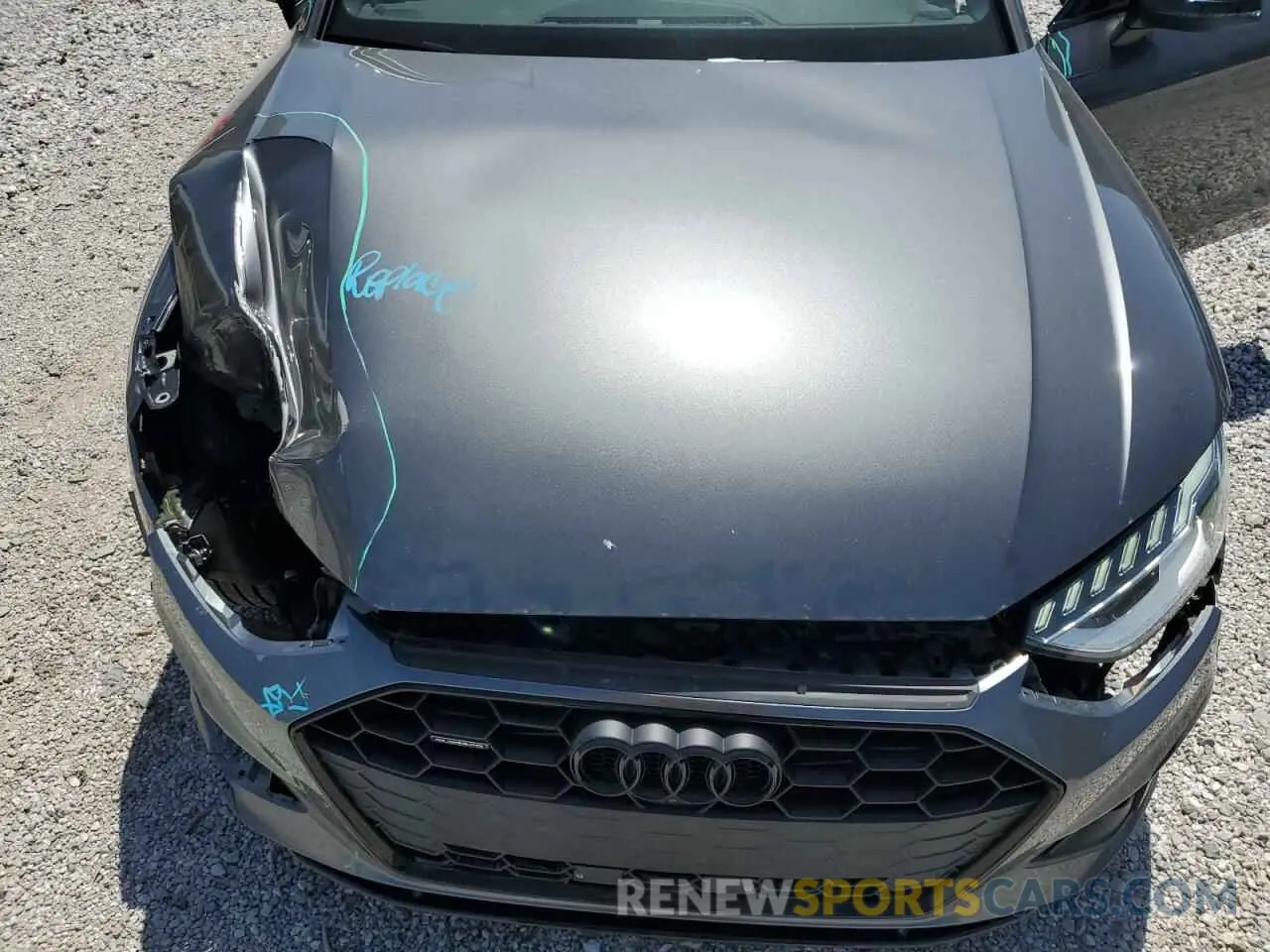 11 Photograph of a damaged car WAUEAAF41NN003998 AUDI A4 2022