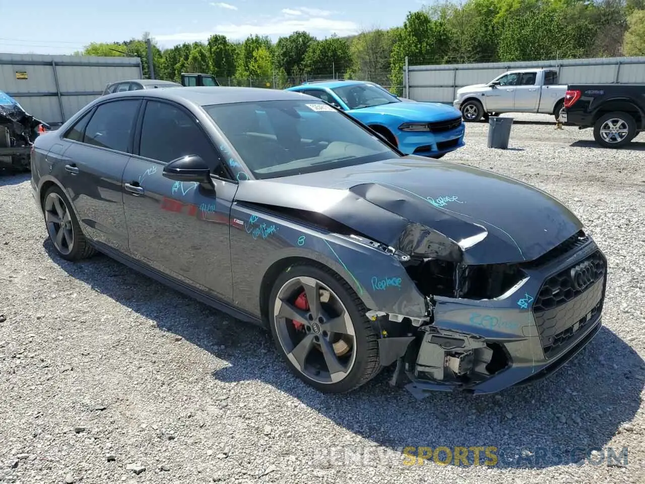 4 Photograph of a damaged car WAUEAAF41NN003998 AUDI A4 2022