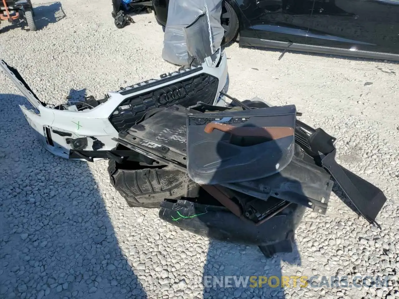 12 Photograph of a damaged car WAUEAAF42NN013374 AUDI A4 2022