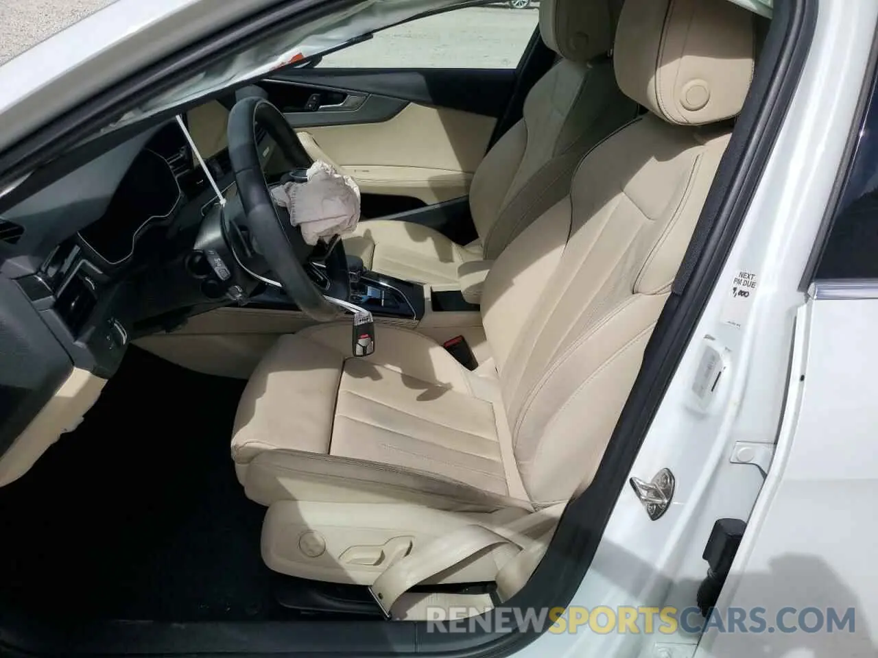 7 Photograph of a damaged car WAUEAAF42NN014136 AUDI A4 2022
