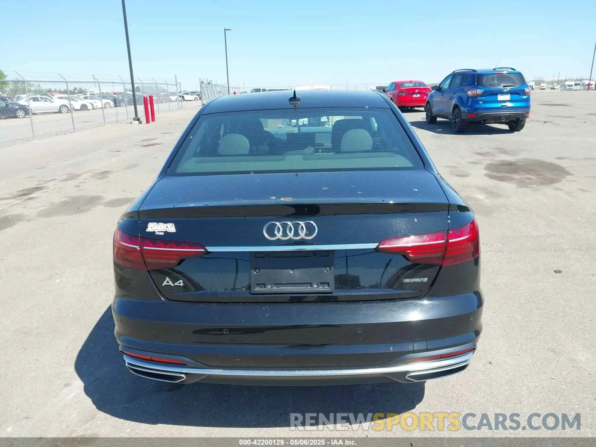 16 Фотография поврежденного автомобиля WAUEAAF44NN011772 AUDI A4 2022