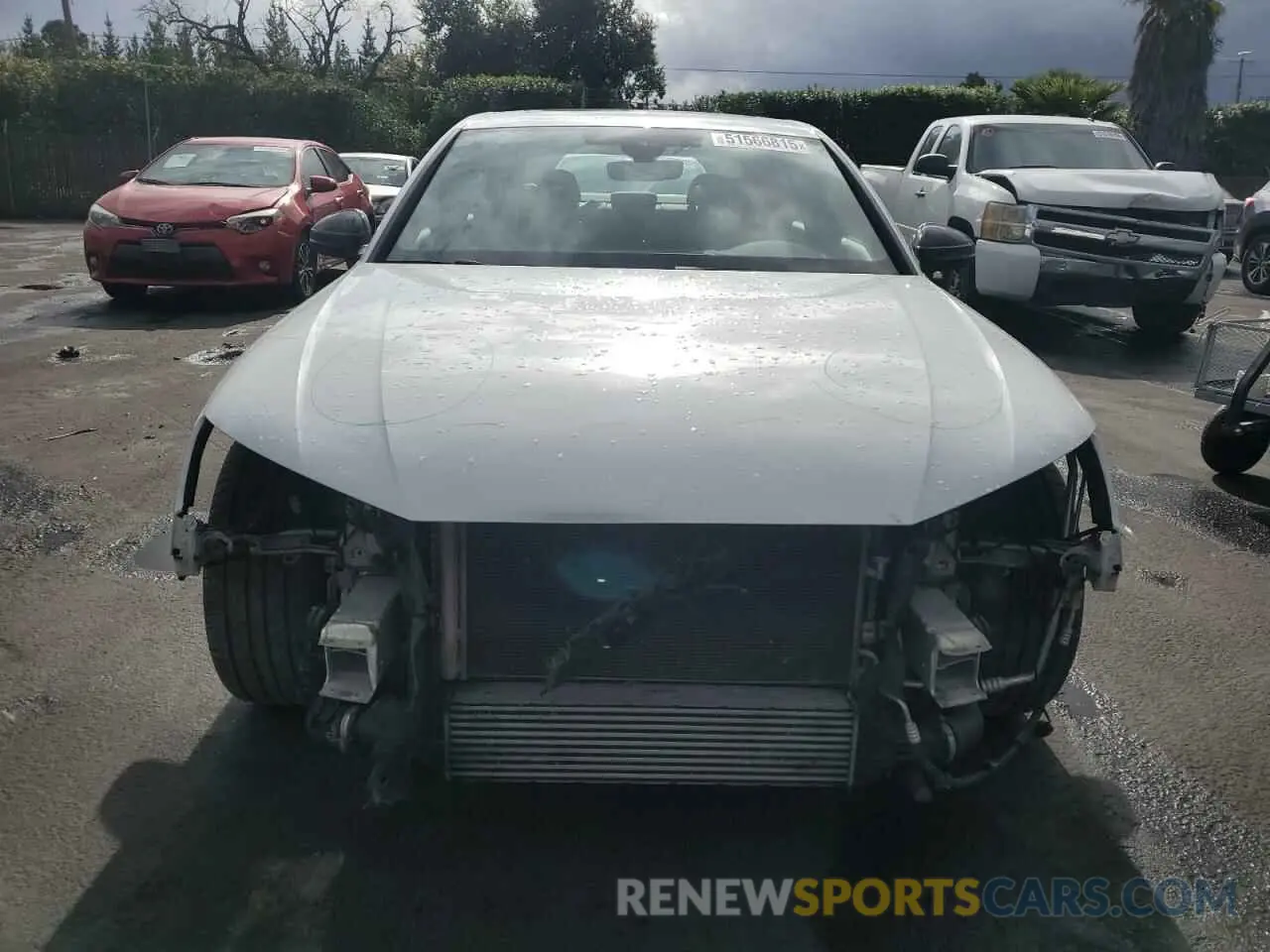 5 Photograph of a damaged car WAUEAAF44NN014025 AUDI A4 2022