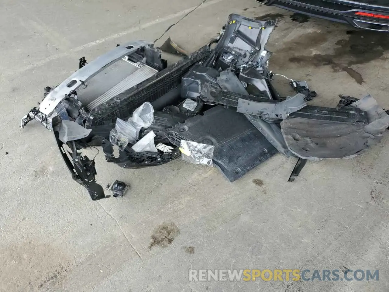 12 Photograph of a damaged car WAUEAAF46NN006492 AUDI A4 2022