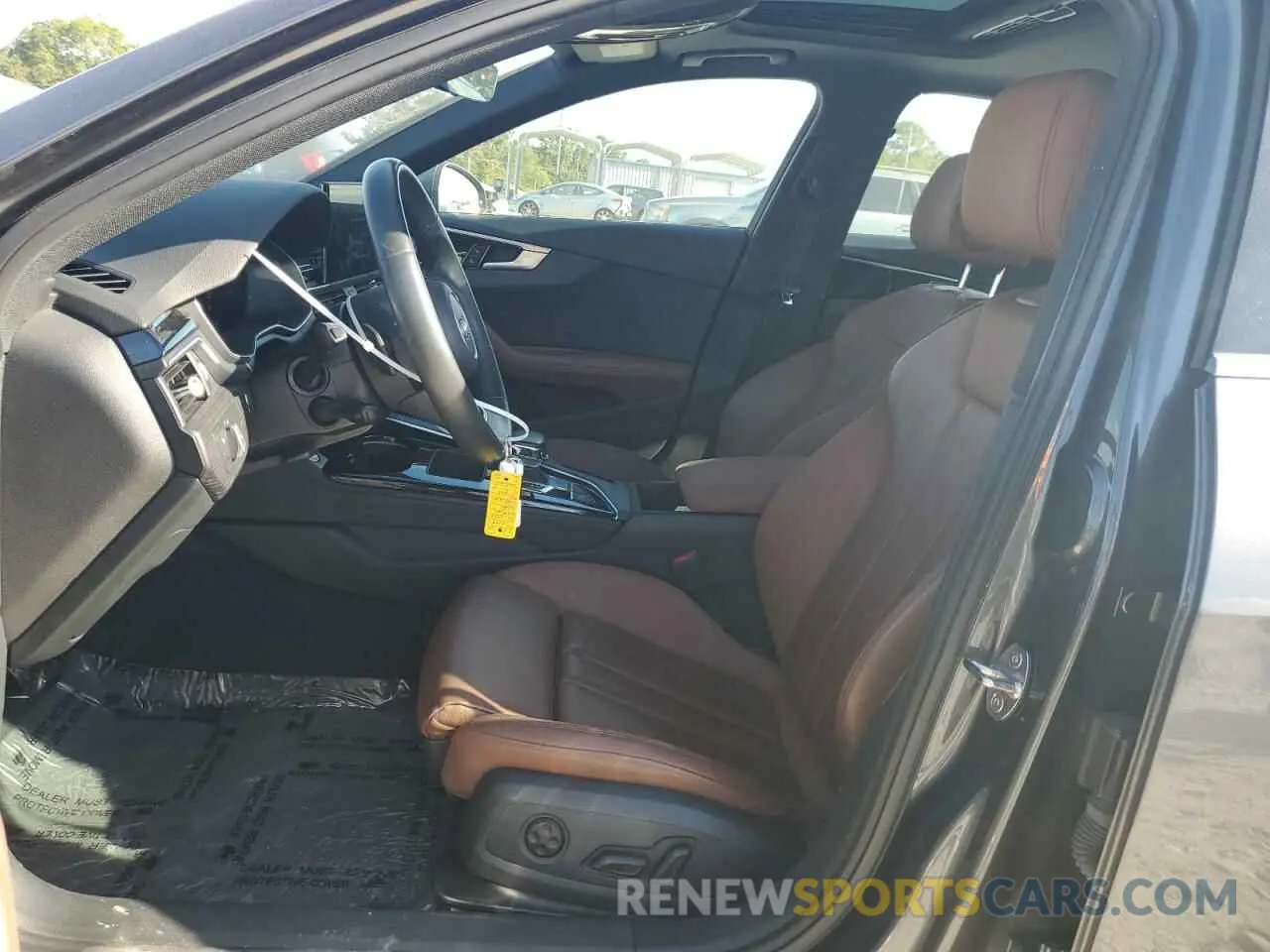 7 Photograph of a damaged car WAUEAAF47NN015167 AUDI A4 2022