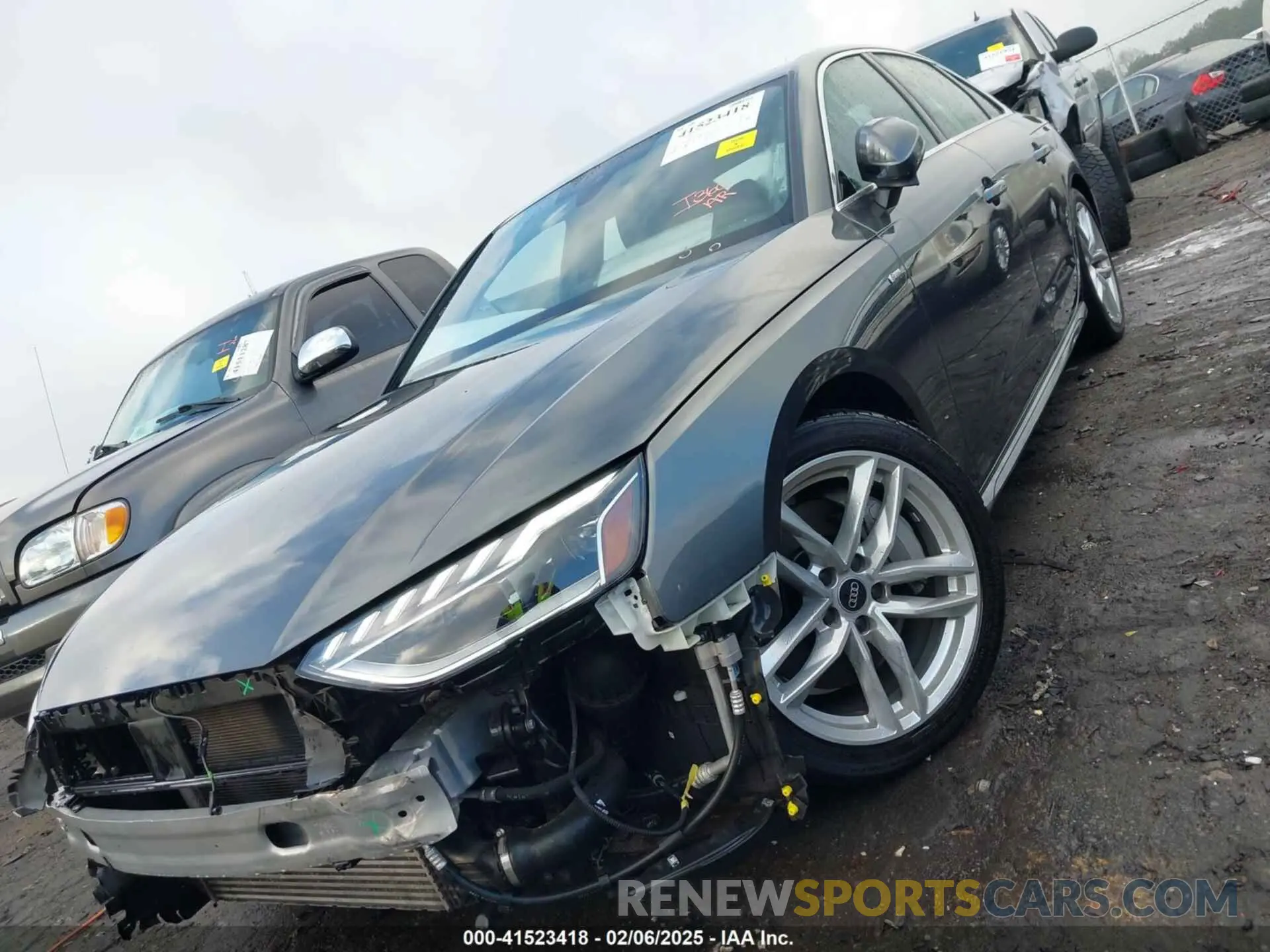 18 Photograph of a damaged car WAUEAAF48NA044653 AUDI A4 2022