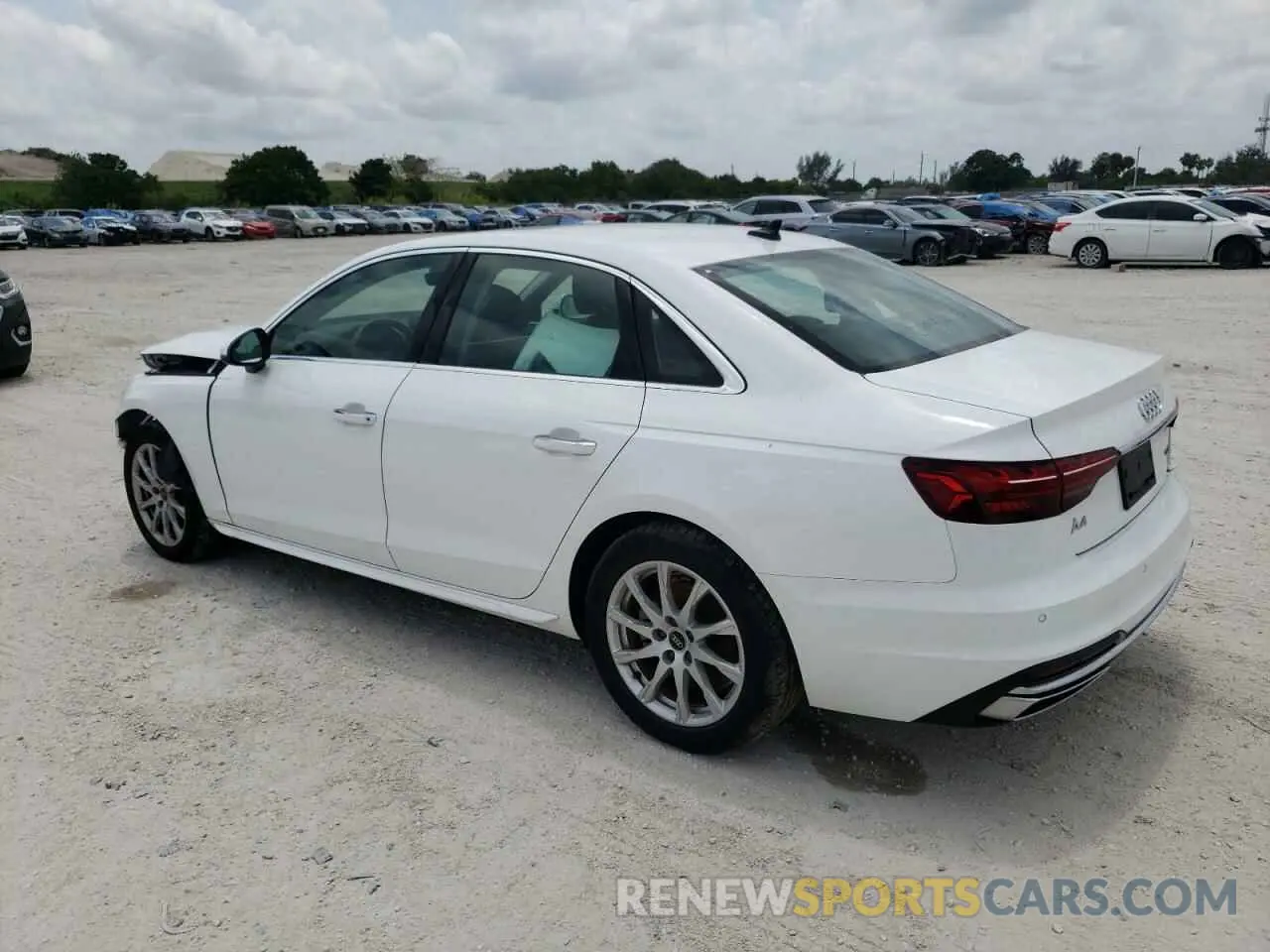 2 Фотография поврежденного автомобиля WAUABAF42PN000865 AUDI A4 2023