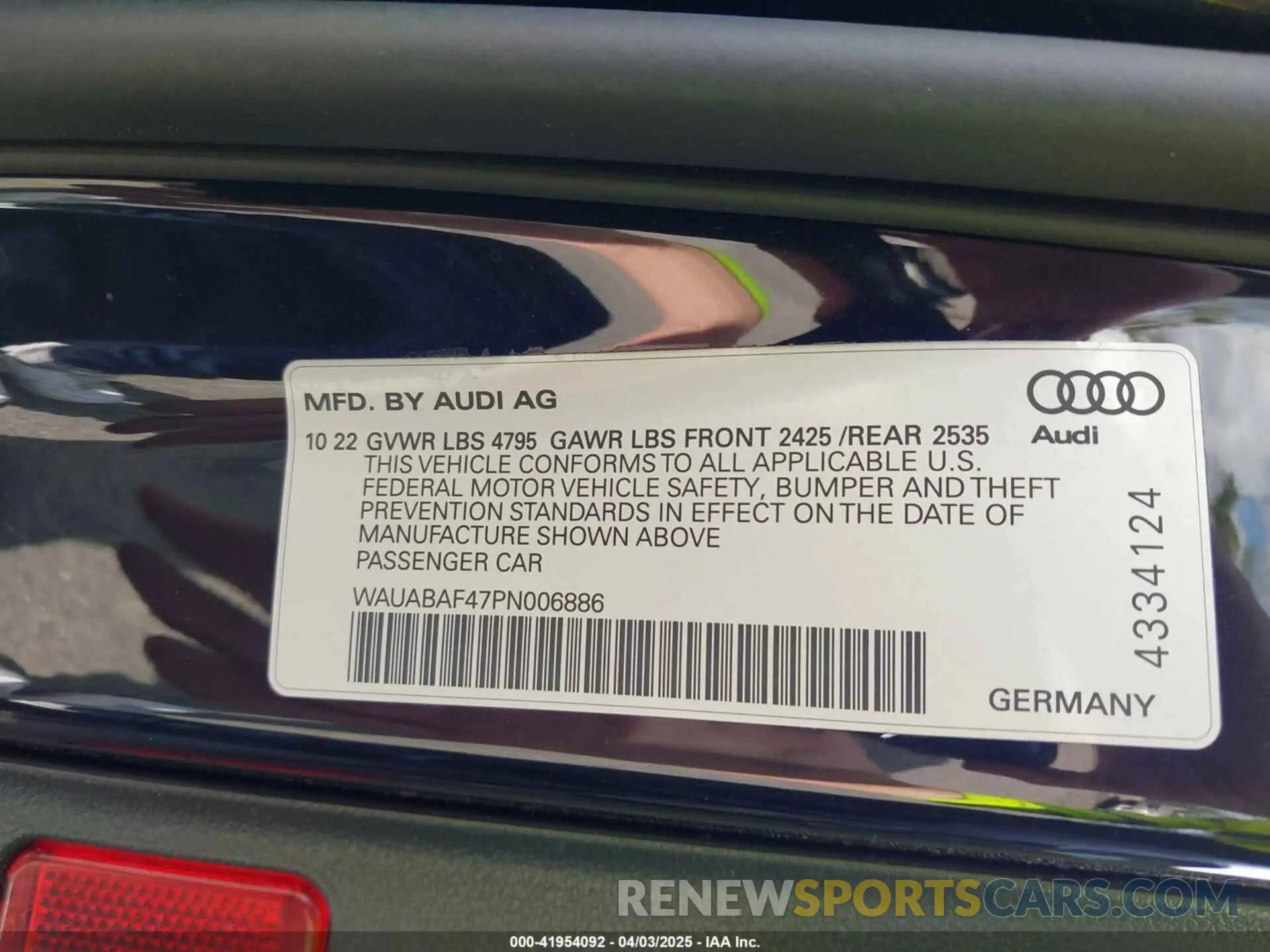 9 Фотография поврежденного автомобиля WAUABAF47PN006886 AUDI A4 2023