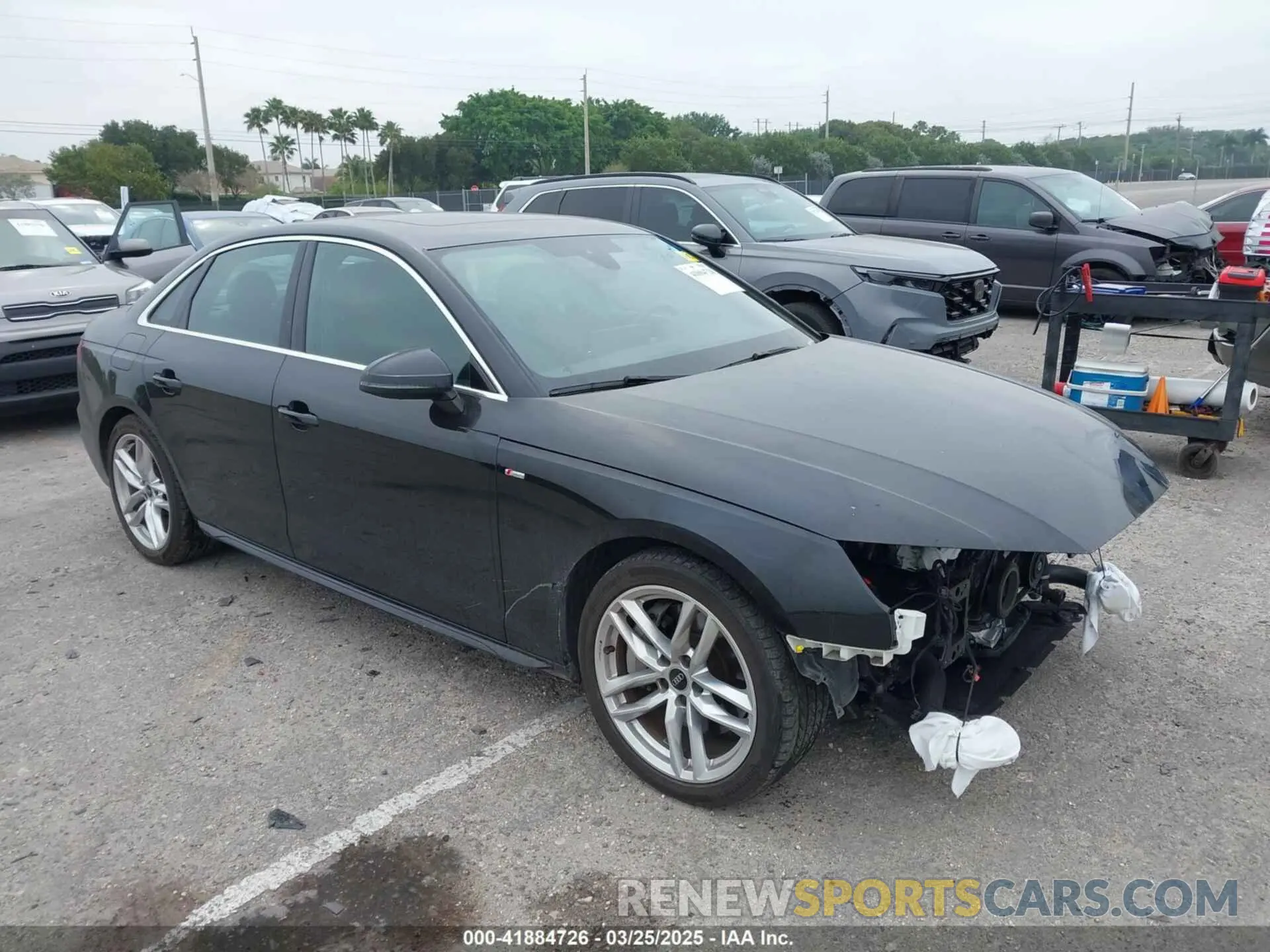 1 Фотография поврежденного автомобиля WAUEAAF41PN008380 AUDI A4 2023