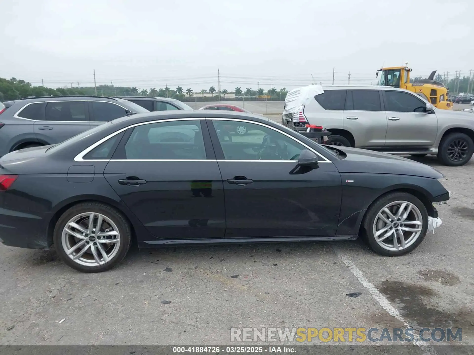 14 Фотография поврежденного автомобиля WAUEAAF41PN008380 AUDI A4 2023