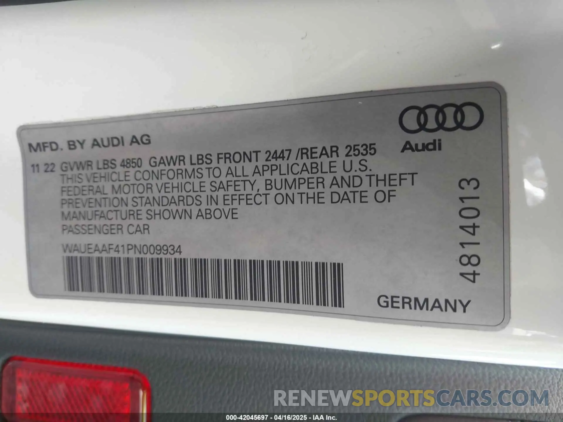 9 Photograph of a damaged car WAUEAAF41PN009934 AUDI A4 2023