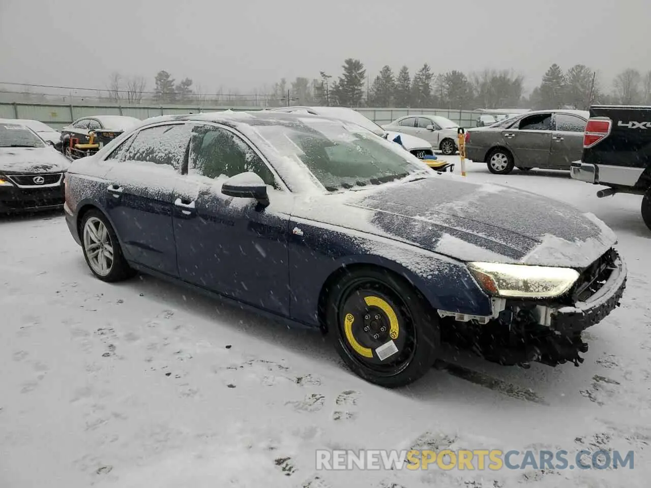 4 Фотография поврежденного автомобиля WAUEAAF41PN016558 AUDI A4 2023