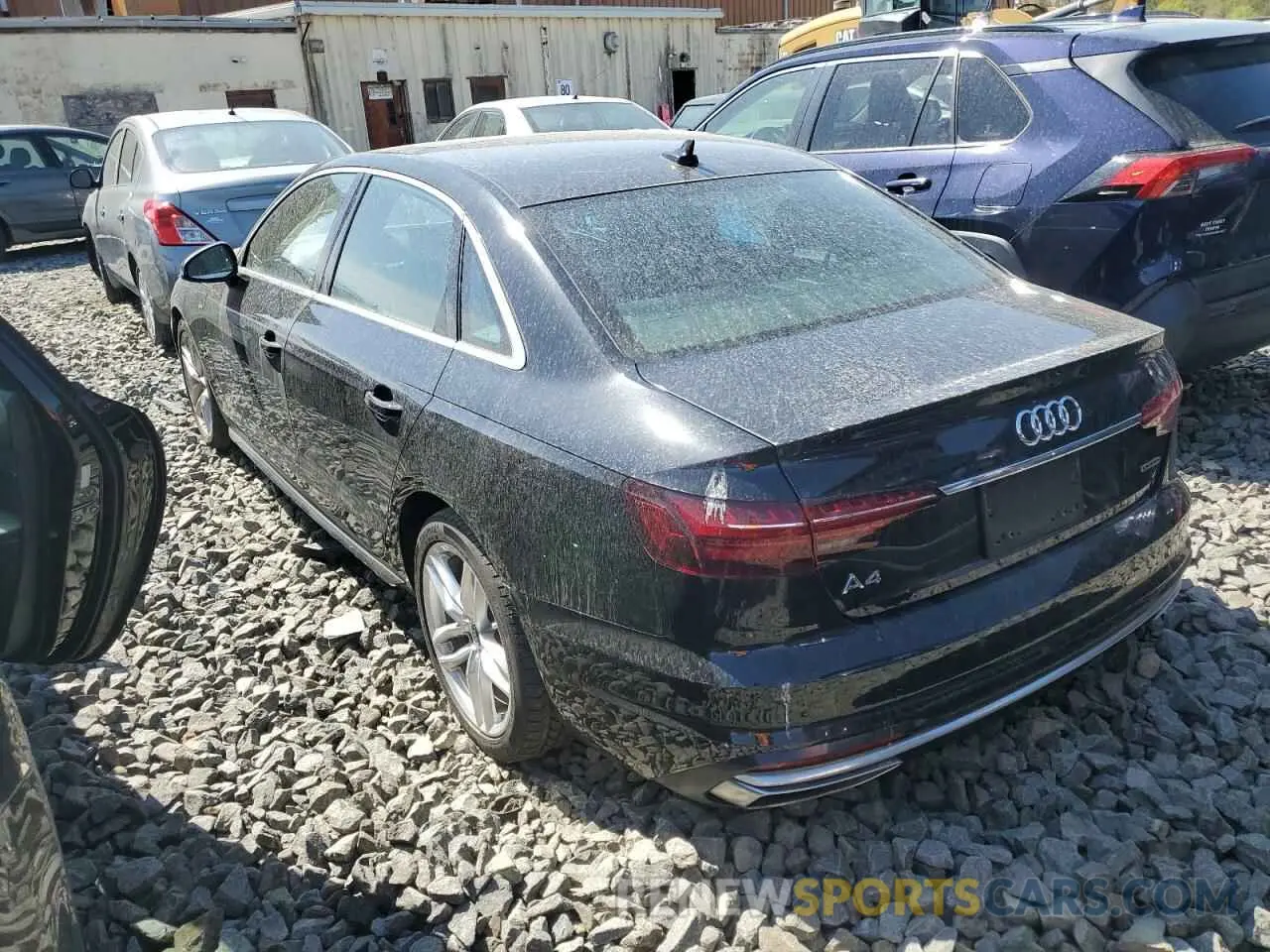 2 Фотография поврежденного автомобиля WAUEAAF42PN003950 AUDI A4 2023