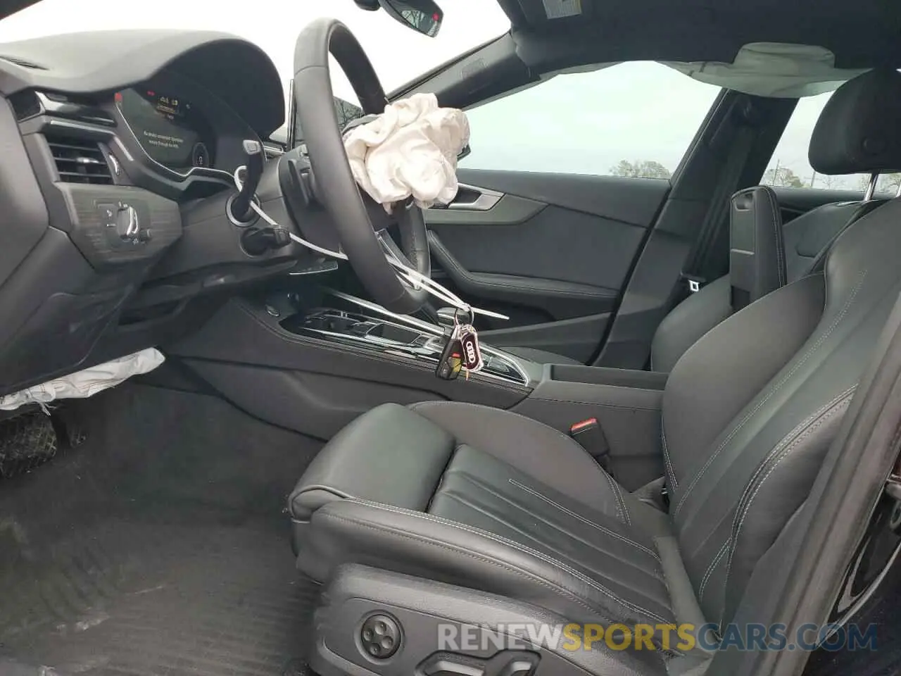 7 Фотография поврежденного автомобиля WAUEAAF42PN004810 AUDI A4 2023