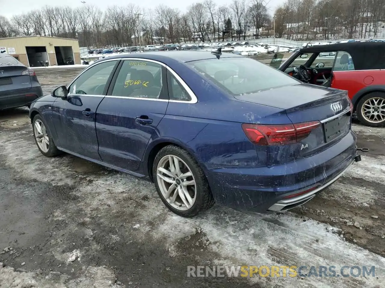 2 Фотография поврежденного автомобиля WAUEAAF42PN009036 AUDI A4 2023