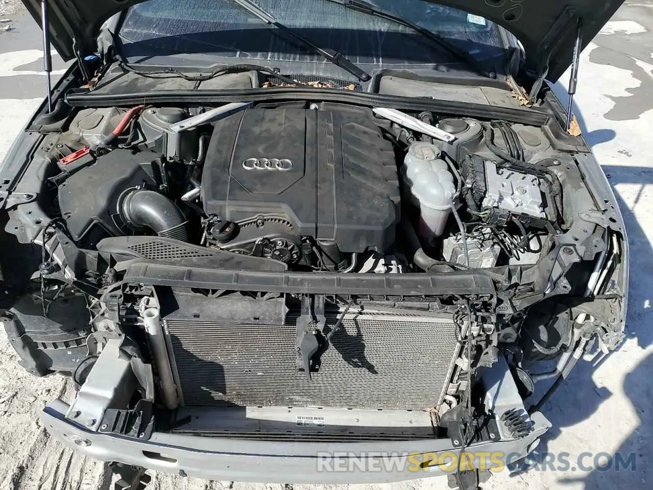 11 Фотография поврежденного автомобиля WAUEAAF45PN001979 AUDI A4 2023