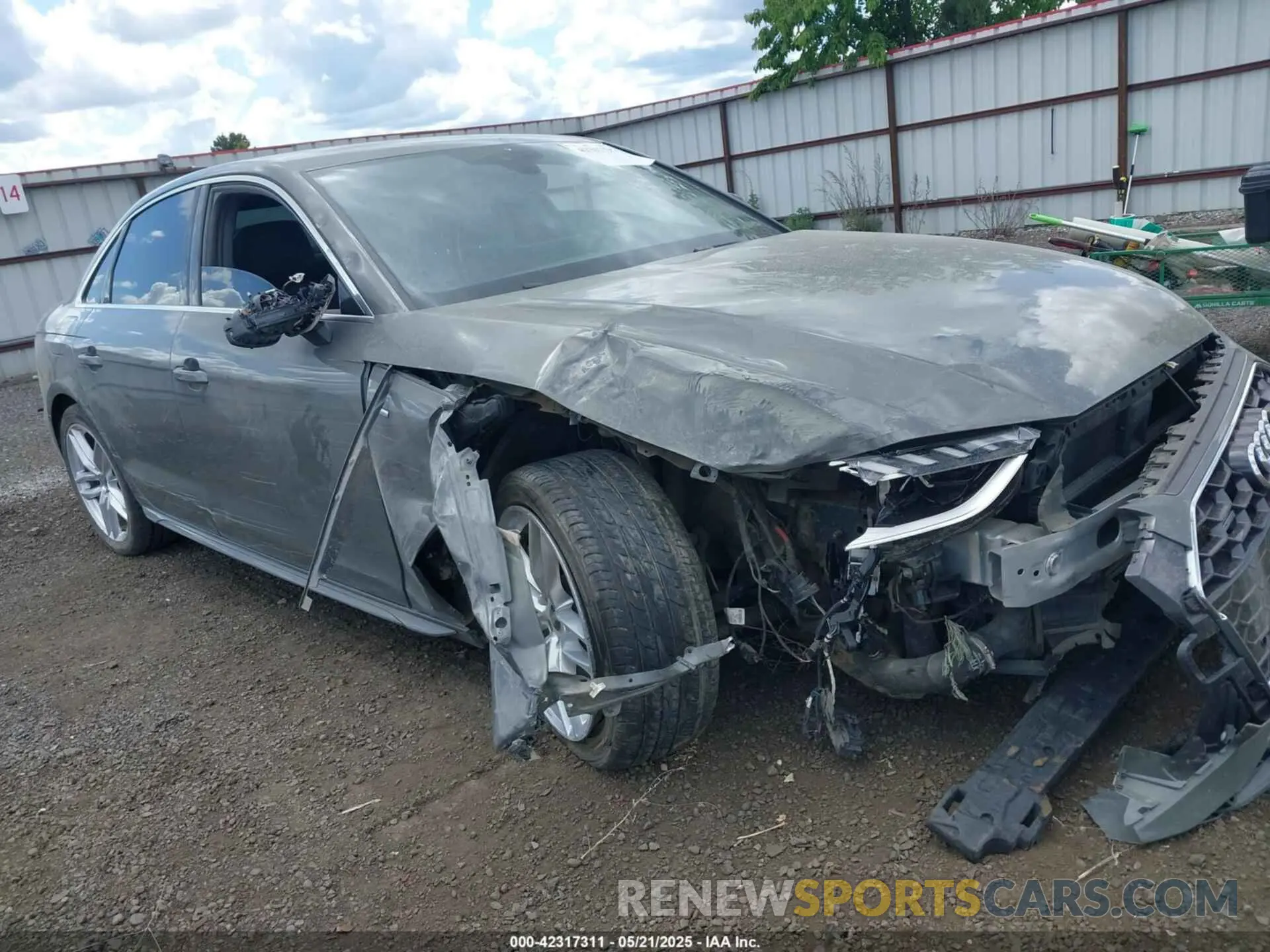 1 Фотография поврежденного автомобиля WAUEAAF45PN003120 AUDI A4 2023