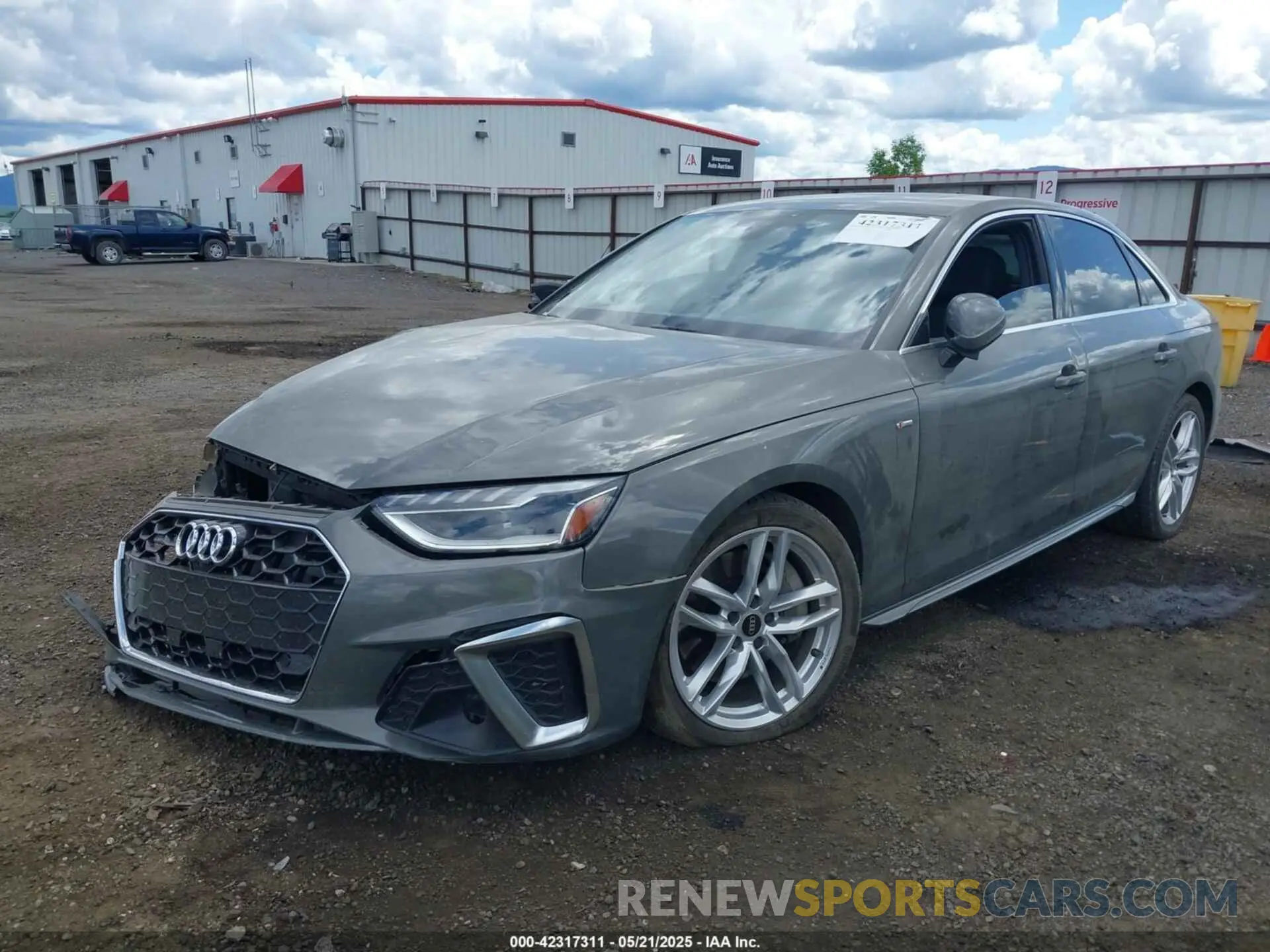2 Фотография поврежденного автомобиля WAUEAAF45PN003120 AUDI A4 2023