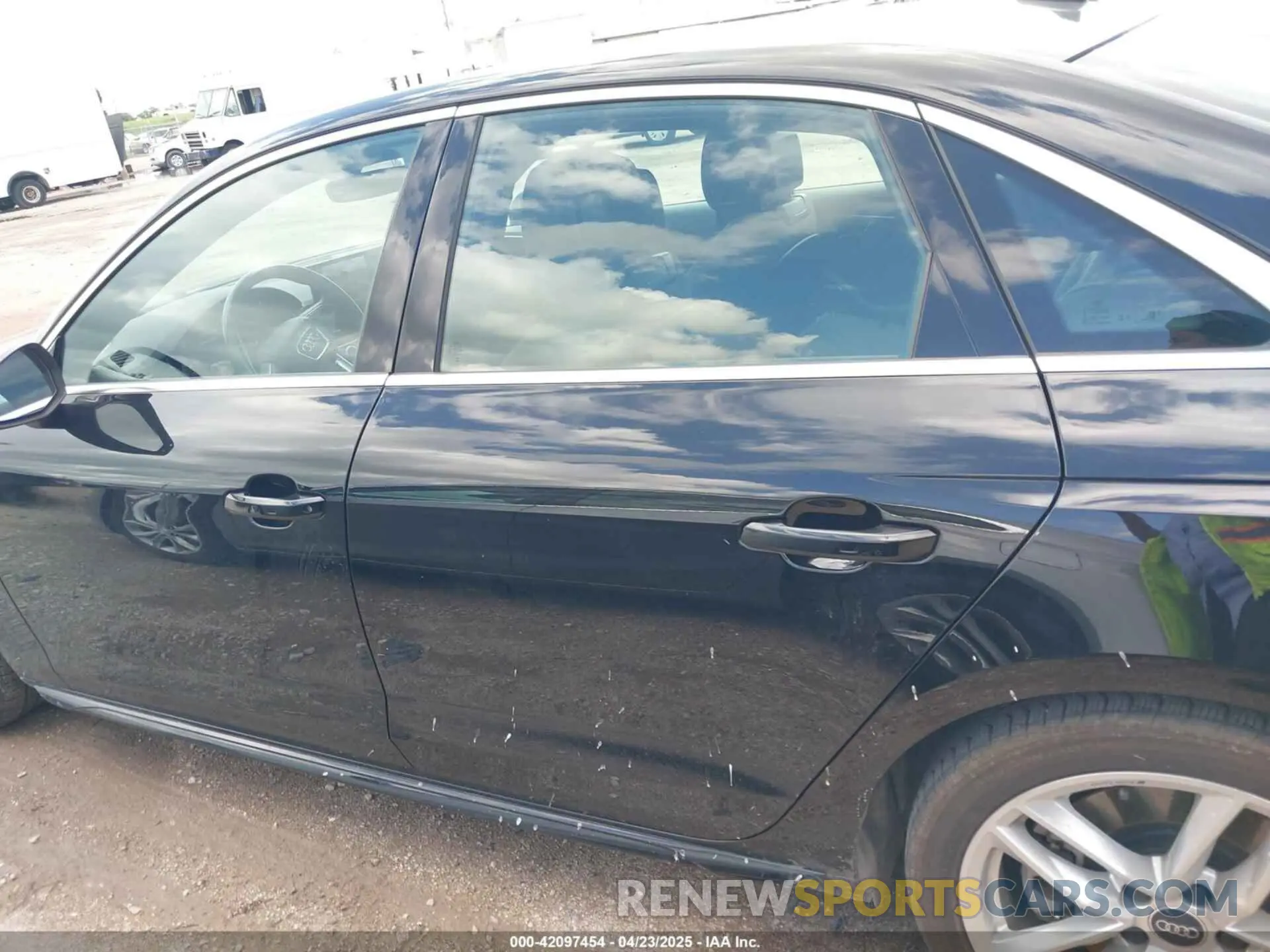 14 Photograph of a damaged car WAUEAAF45PN016577 AUDI A4 2023