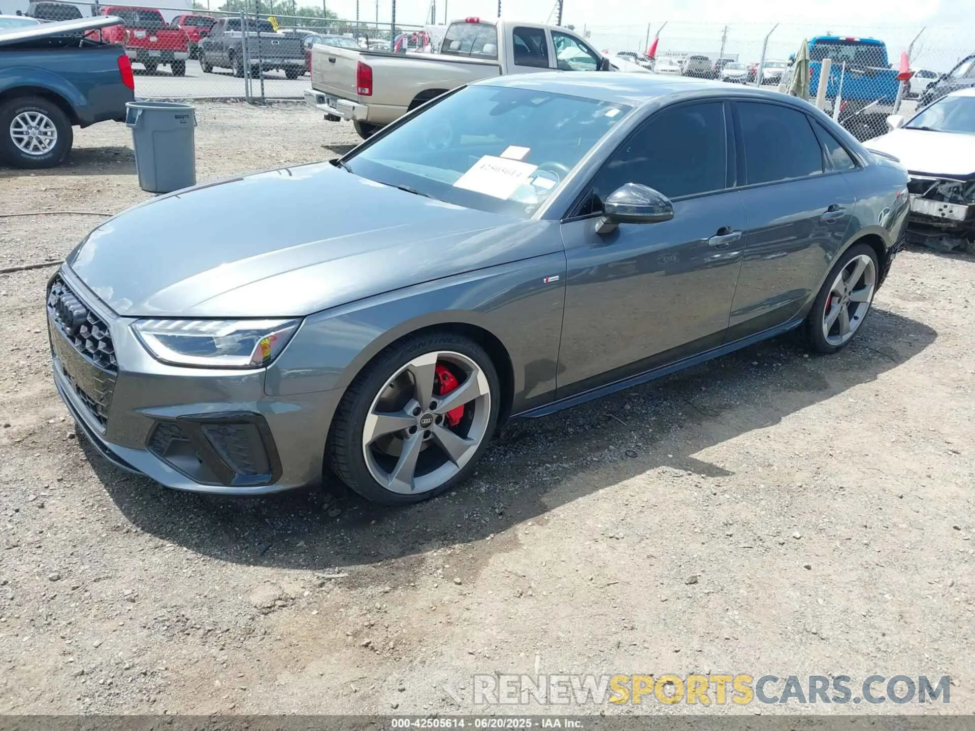 2 Фотография поврежденного автомобиля WAUEAAF46PA015784 AUDI A4 2023