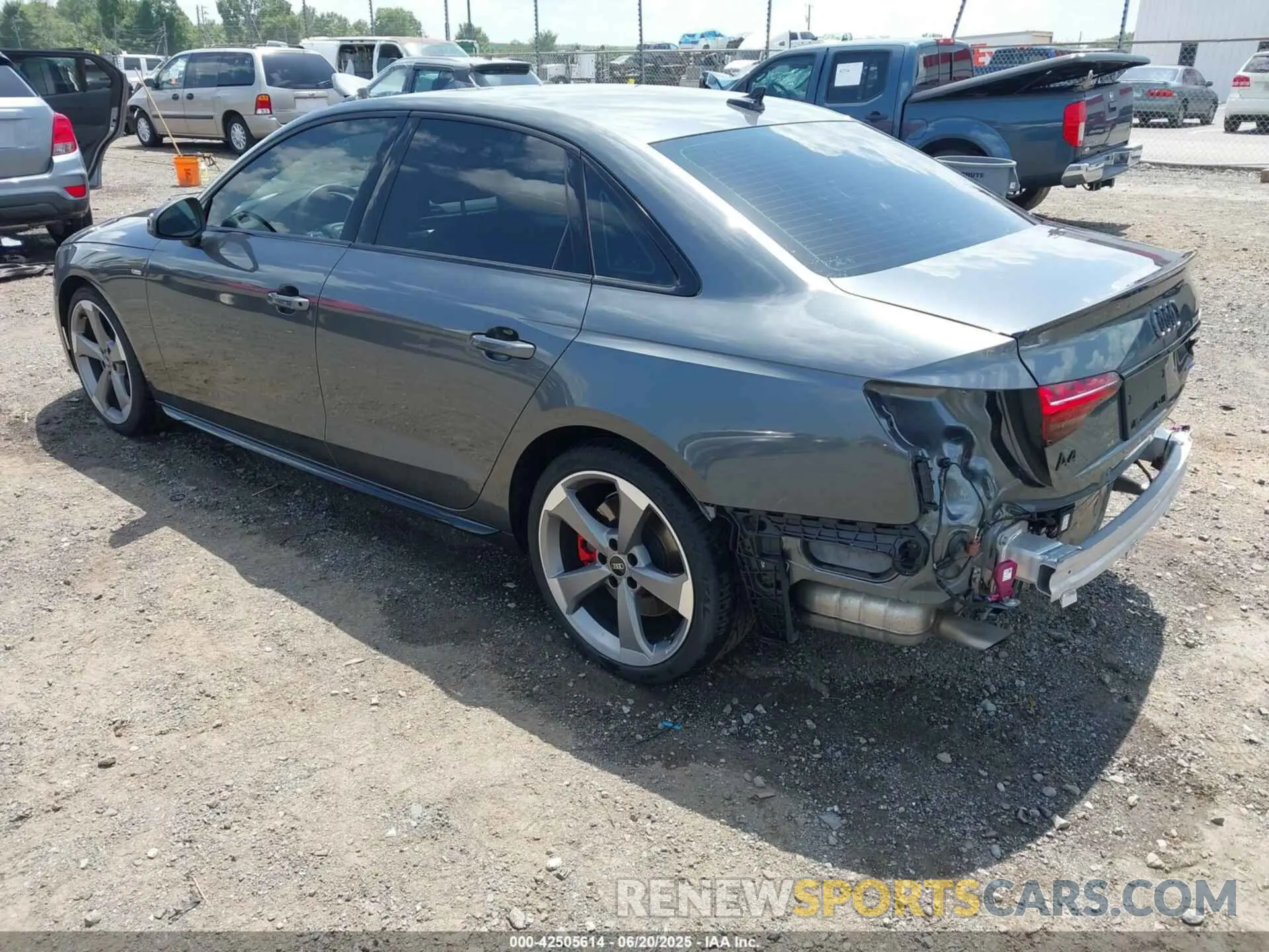 3 Фотография поврежденного автомобиля WAUEAAF46PA015784 AUDI A4 2023