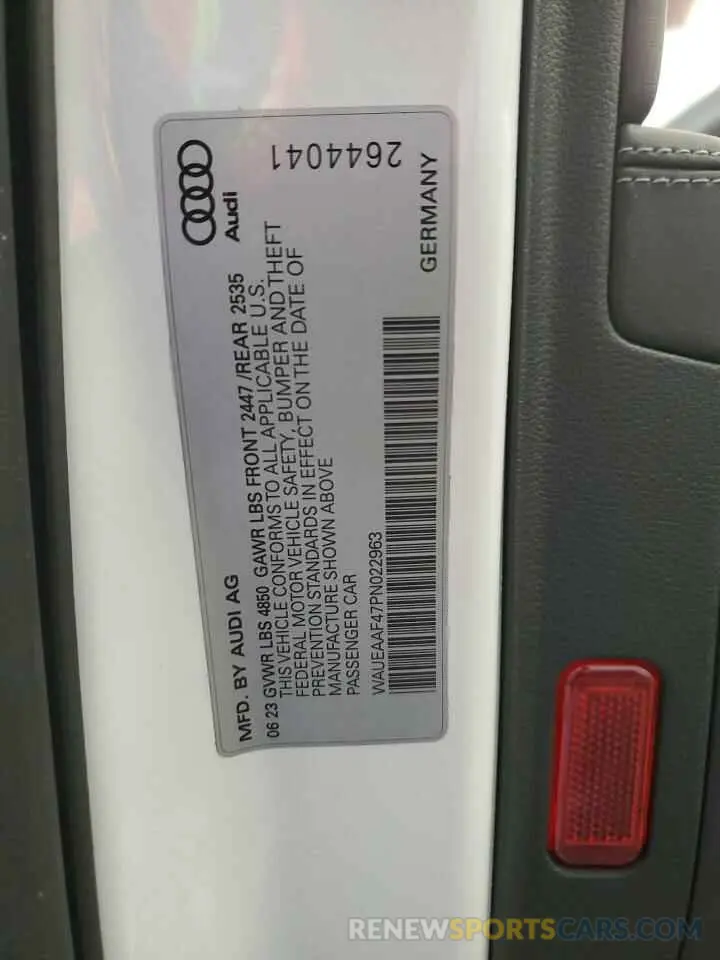 12 Фотография поврежденного автомобиля WAUEAAF47PN022963 AUDI A4 2023