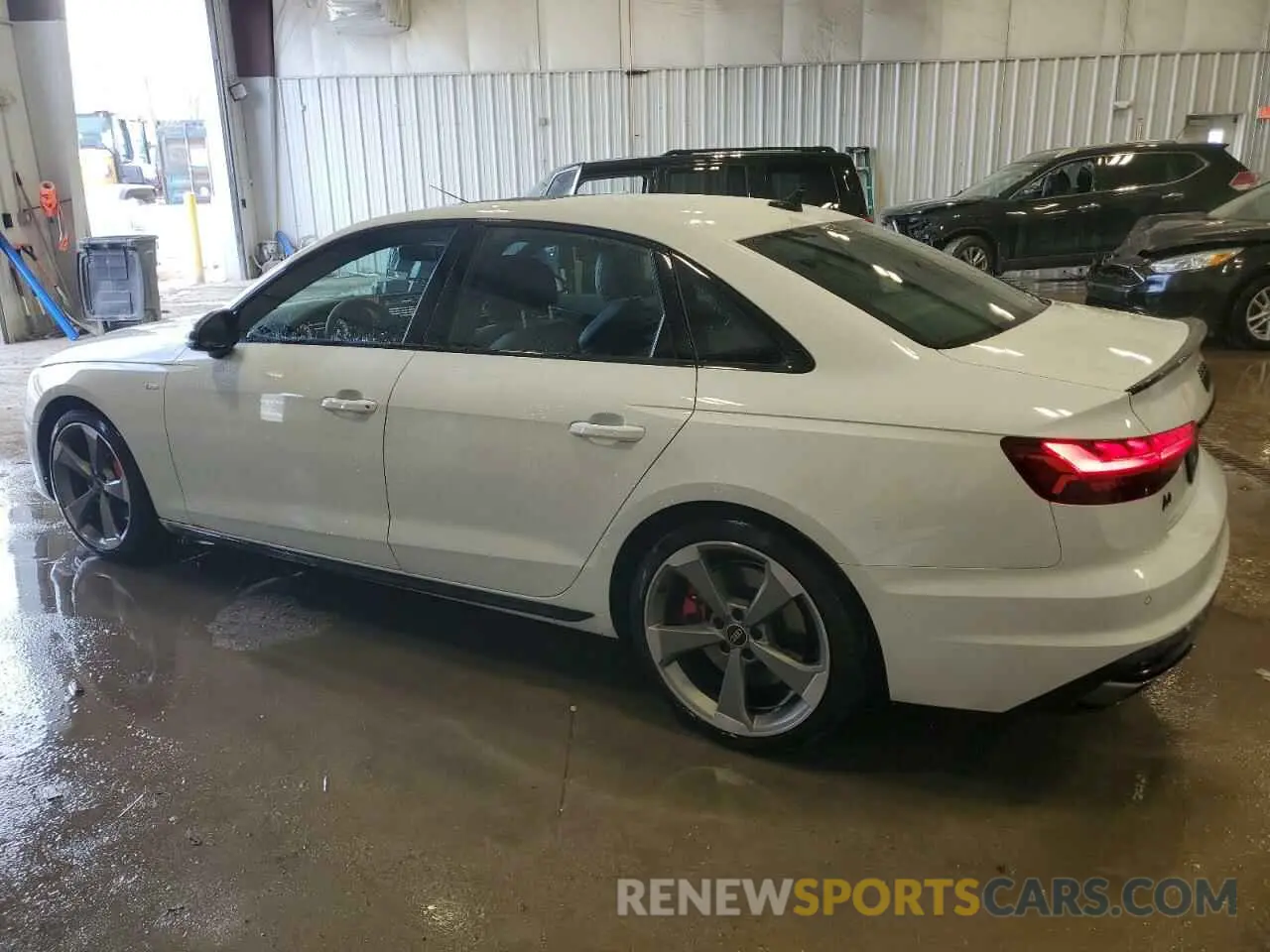 2 Фотография поврежденного автомобиля WAUEAAF47PN022963 AUDI A4 2023