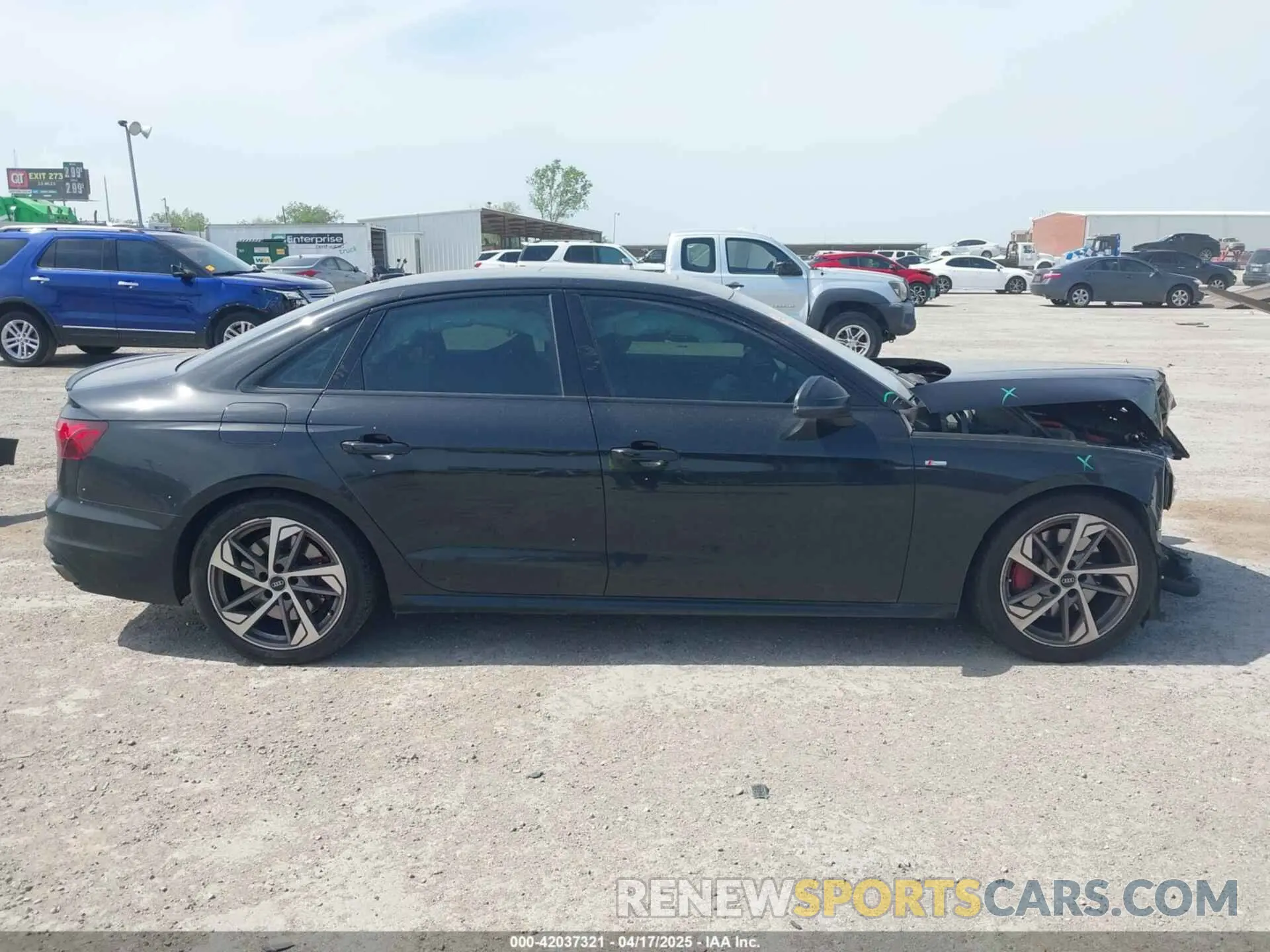 14 Фотография поврежденного автомобиля WAUEAAF48PA009002 AUDI A4 2023