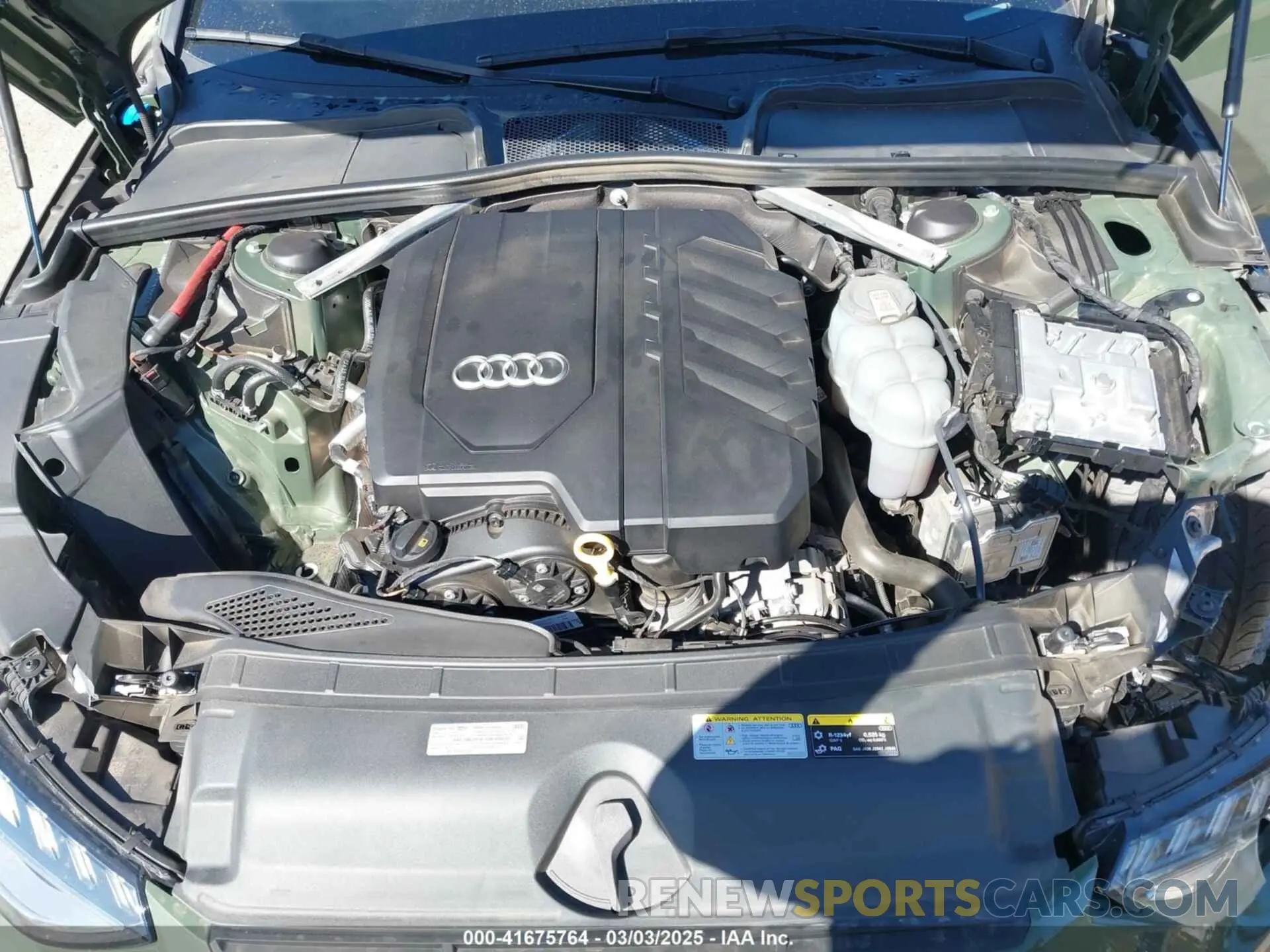 10 Фотография поврежденного автомобиля WAUEAAF48PN022647 AUDI A4 2023